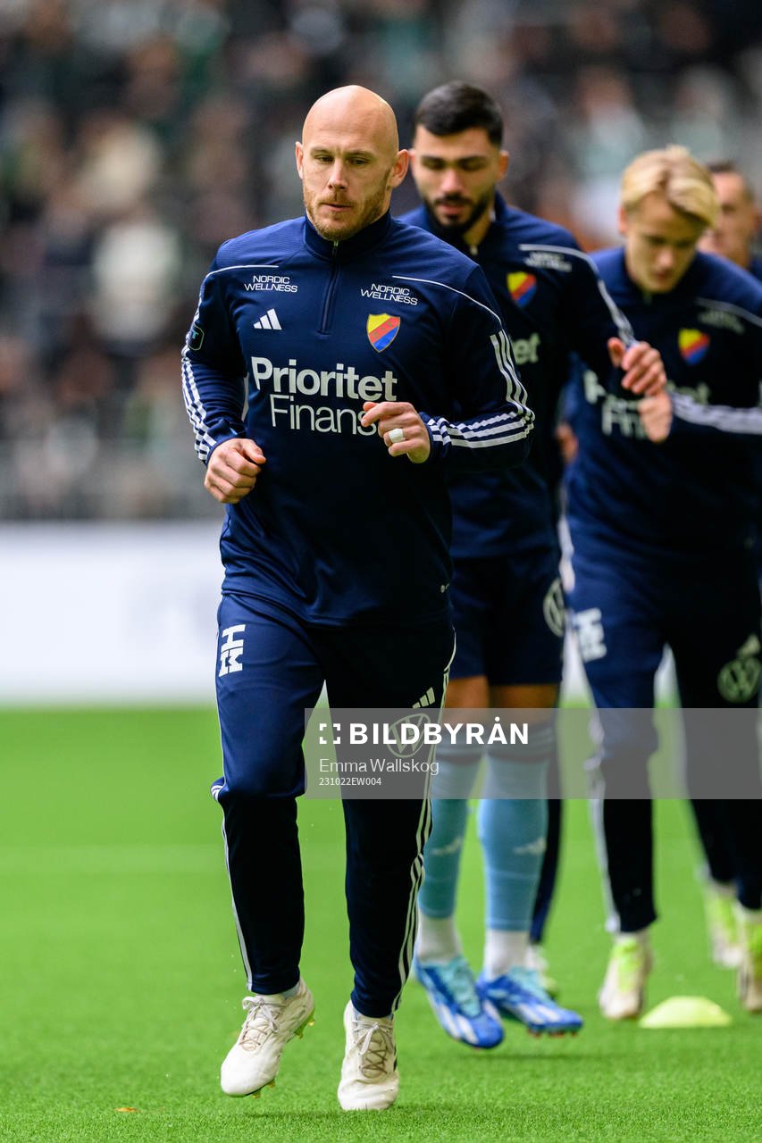 Djurgårdens Magnus Eriksson innan fotbollsmatchen i