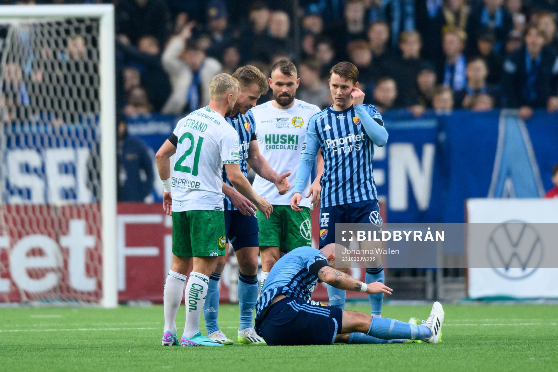 Djurgårdens Magnus Eriksson har ont