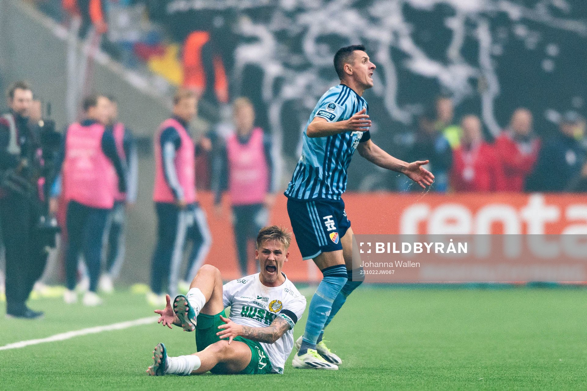 Hammarbys Fredrik Hammar och Djurgårdens Haris Radetinac