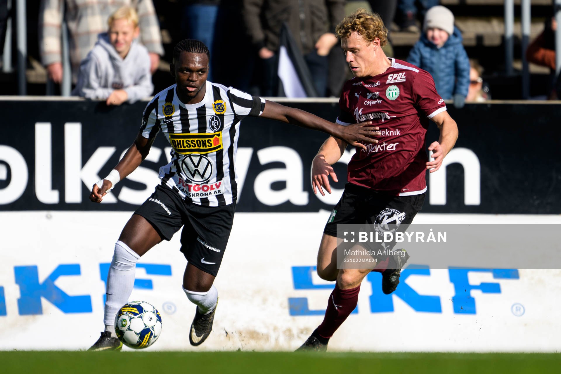 Landskronas Kofi Asare och Västerås SKs Herman Magnusson