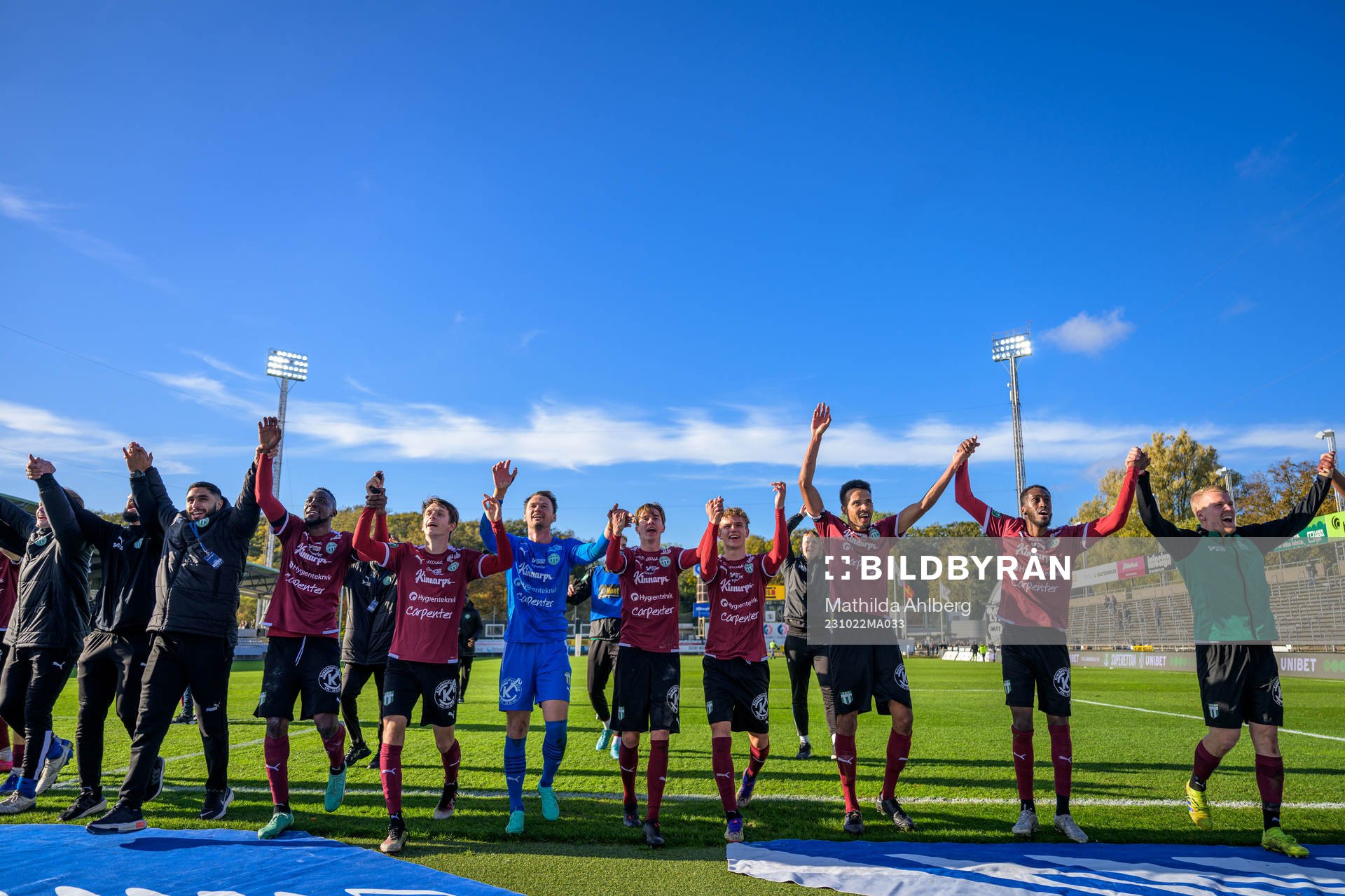 Västerås SKs spelare jublar