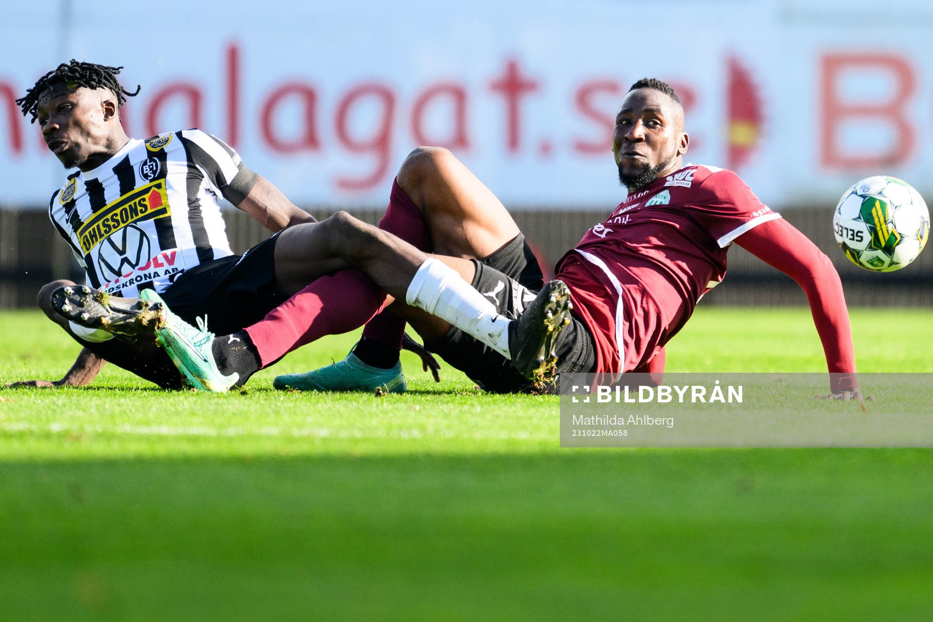 Landskronas Ousmane Diawara och Västerås SKs Frederic
