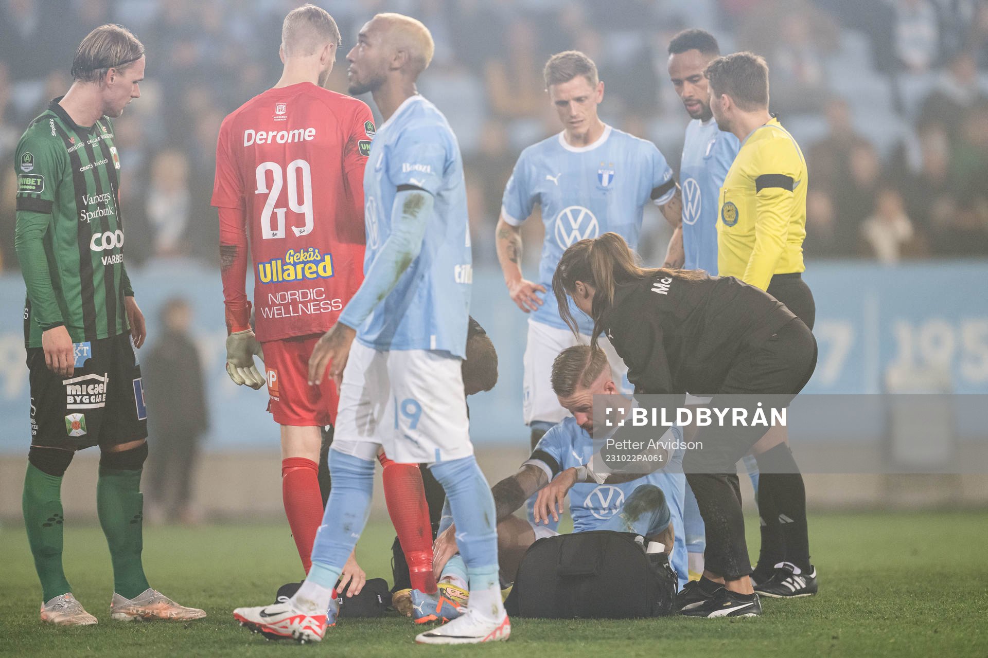 Malmö FFs Pontus Jansson har ont