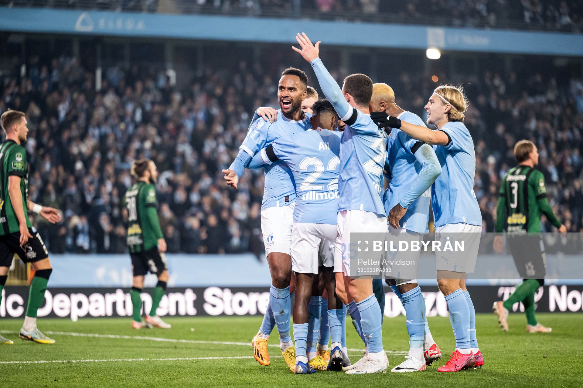 Malmö FFs Isaac Kiese Thelin jublar