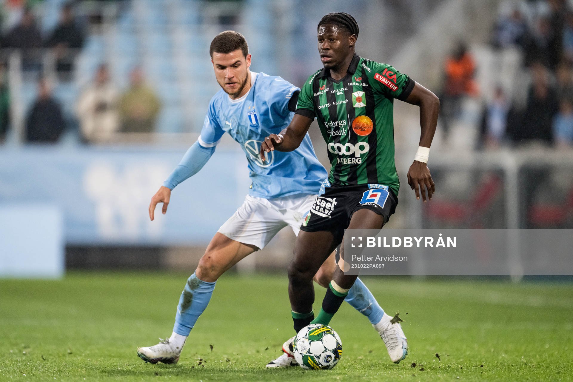 Malmö FFs Gabriel Busanello och Varbergs Filipe Sisse