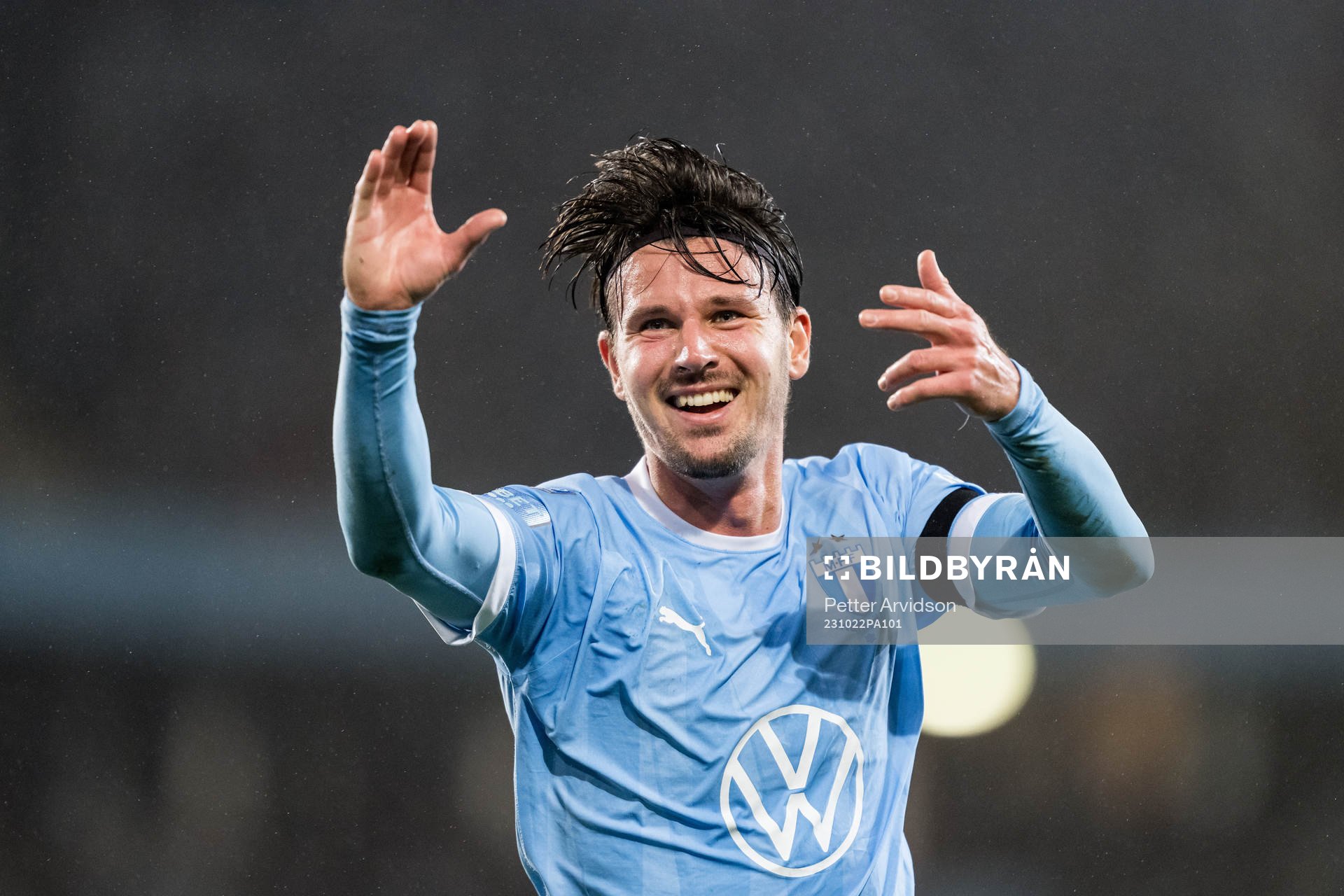 Malmö FFs Stefano Vecchia jublar