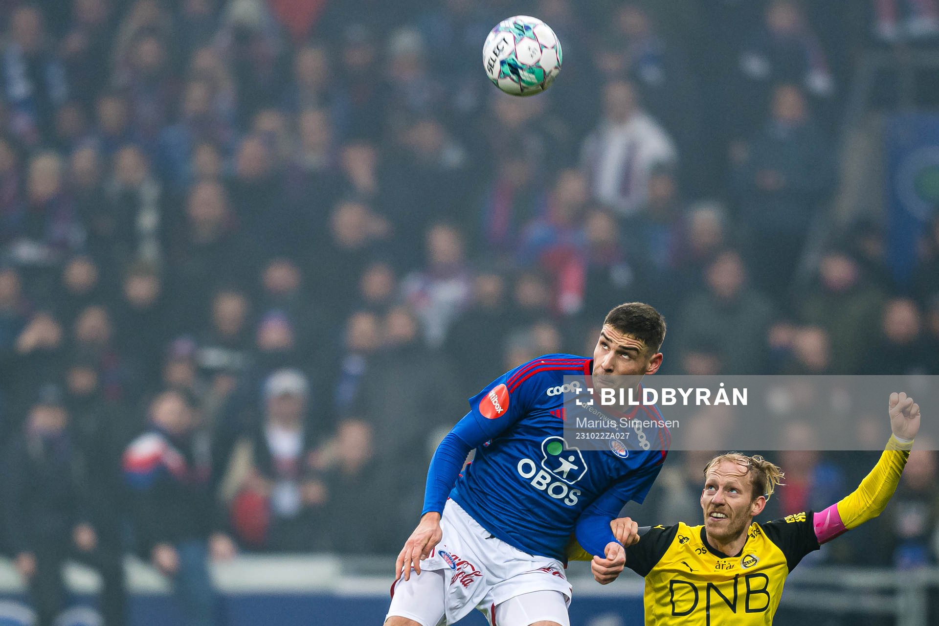 Andrej Ilic of Vålerenga and Gjermund Åsen of Lillestrøm