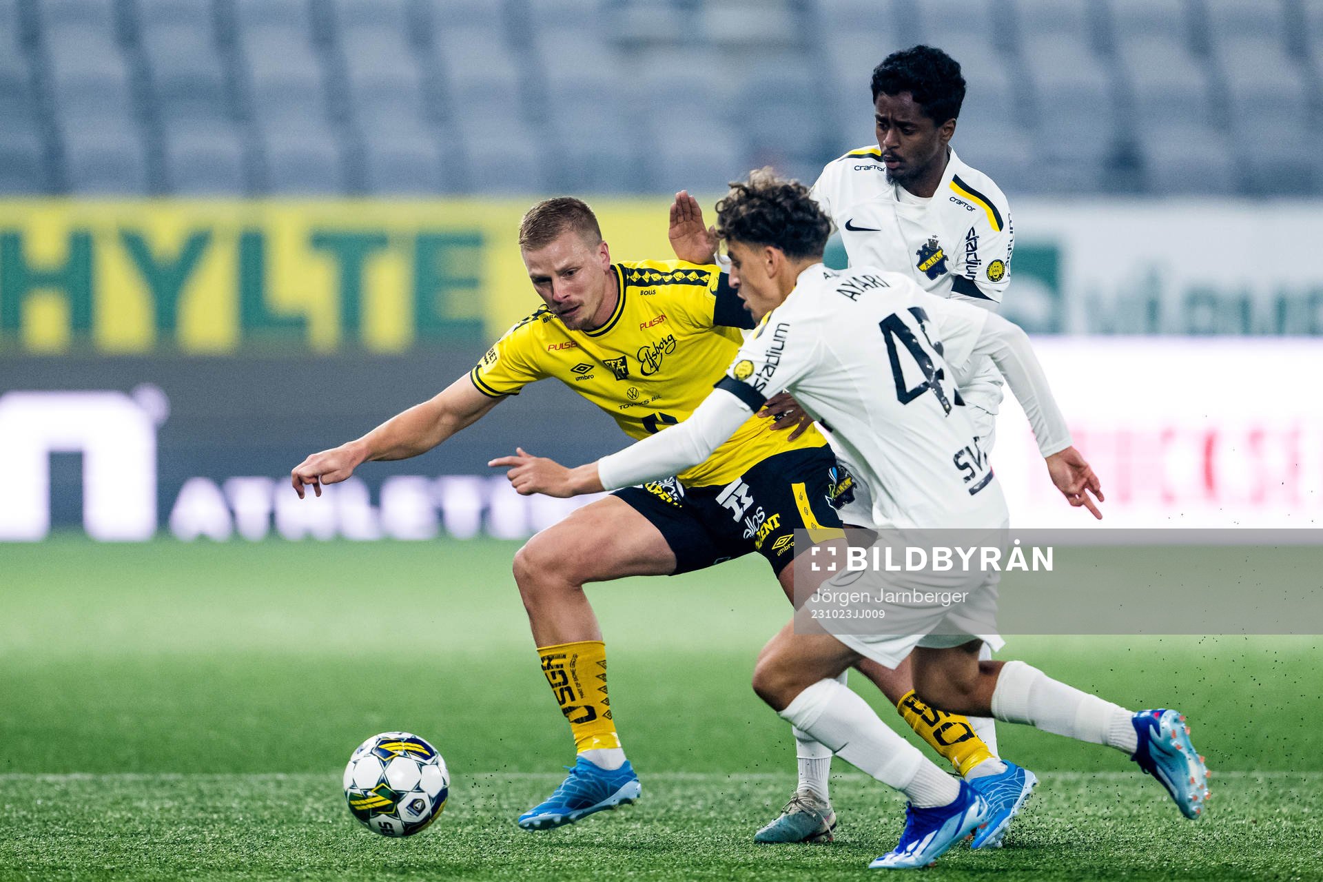 Elfsborgs Per Frick och AIKs Abdihakin Ali