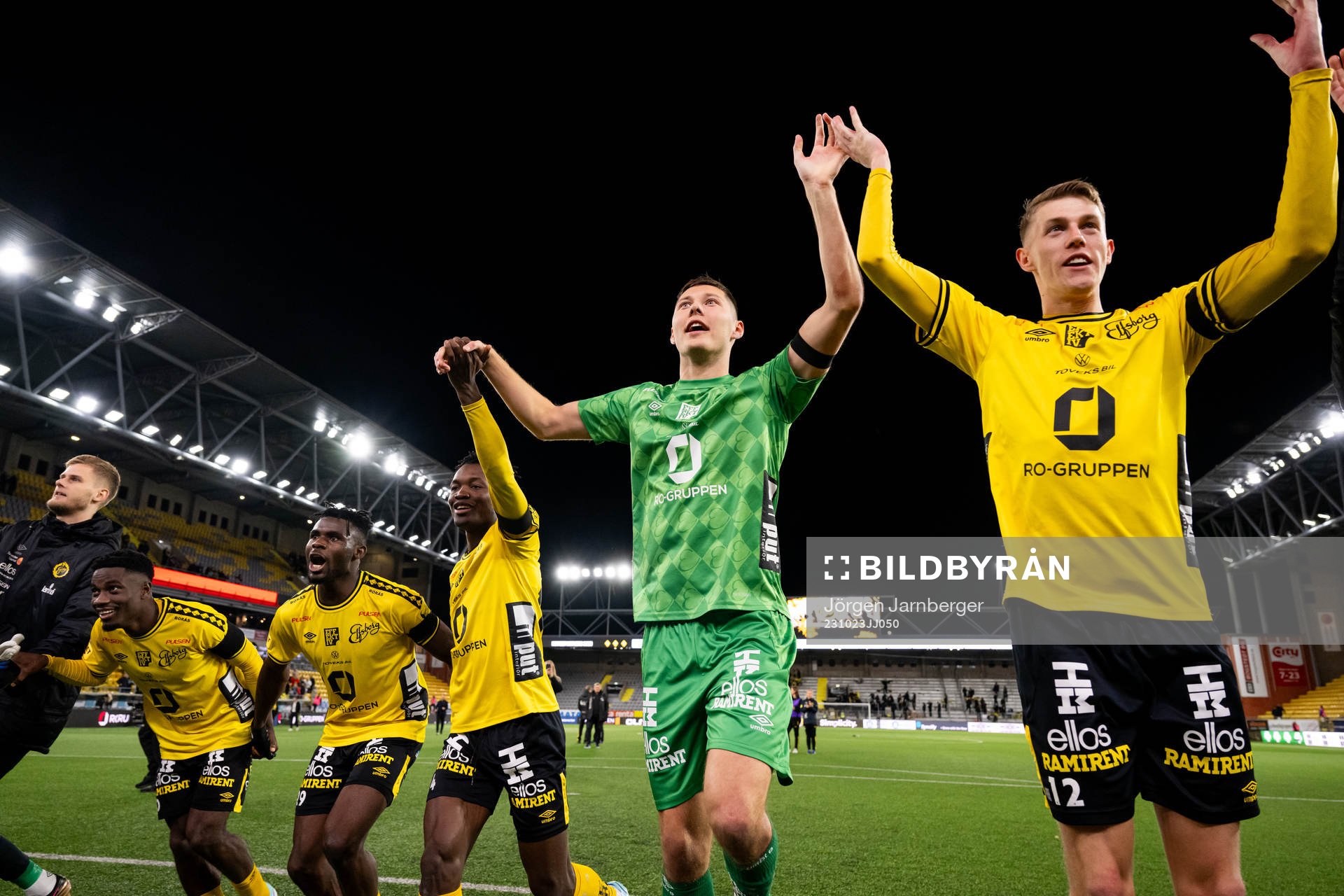 Elfsborgs spelare jublar