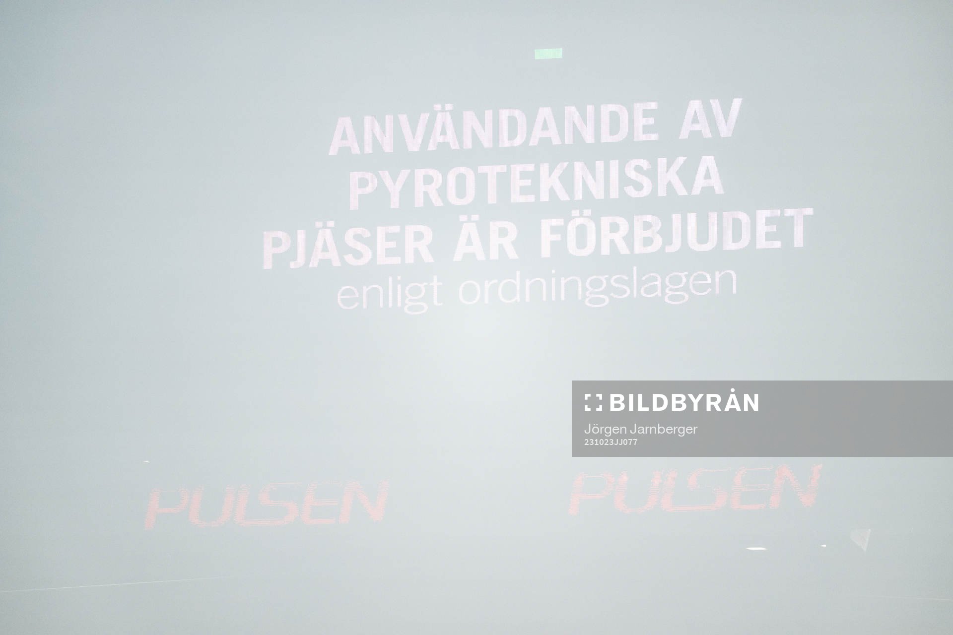 Dimmigt på grund av användande av pyroteknik