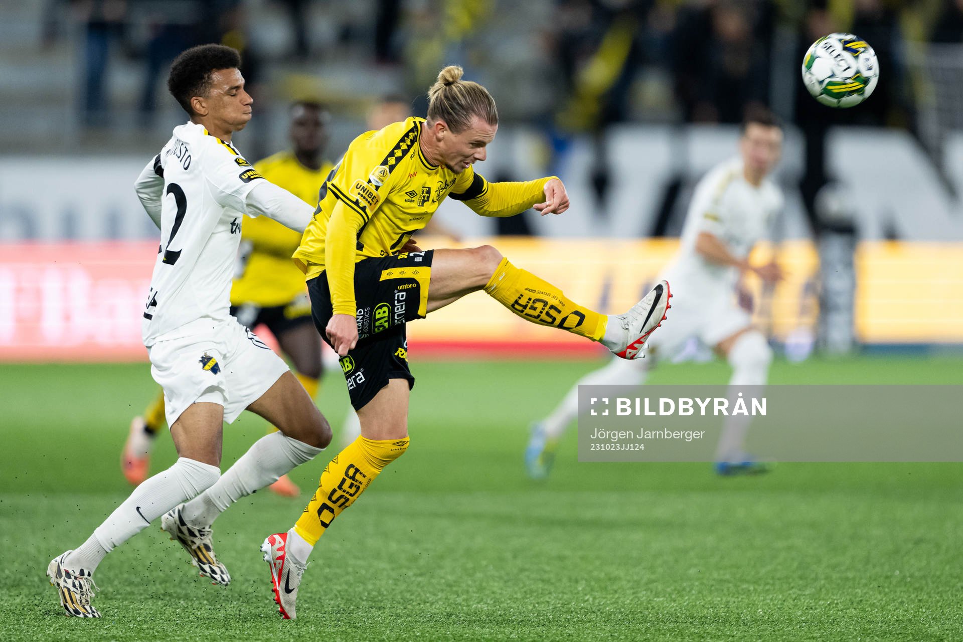 AIKs Rui Modesto och Elfsborgs Niklas Hult