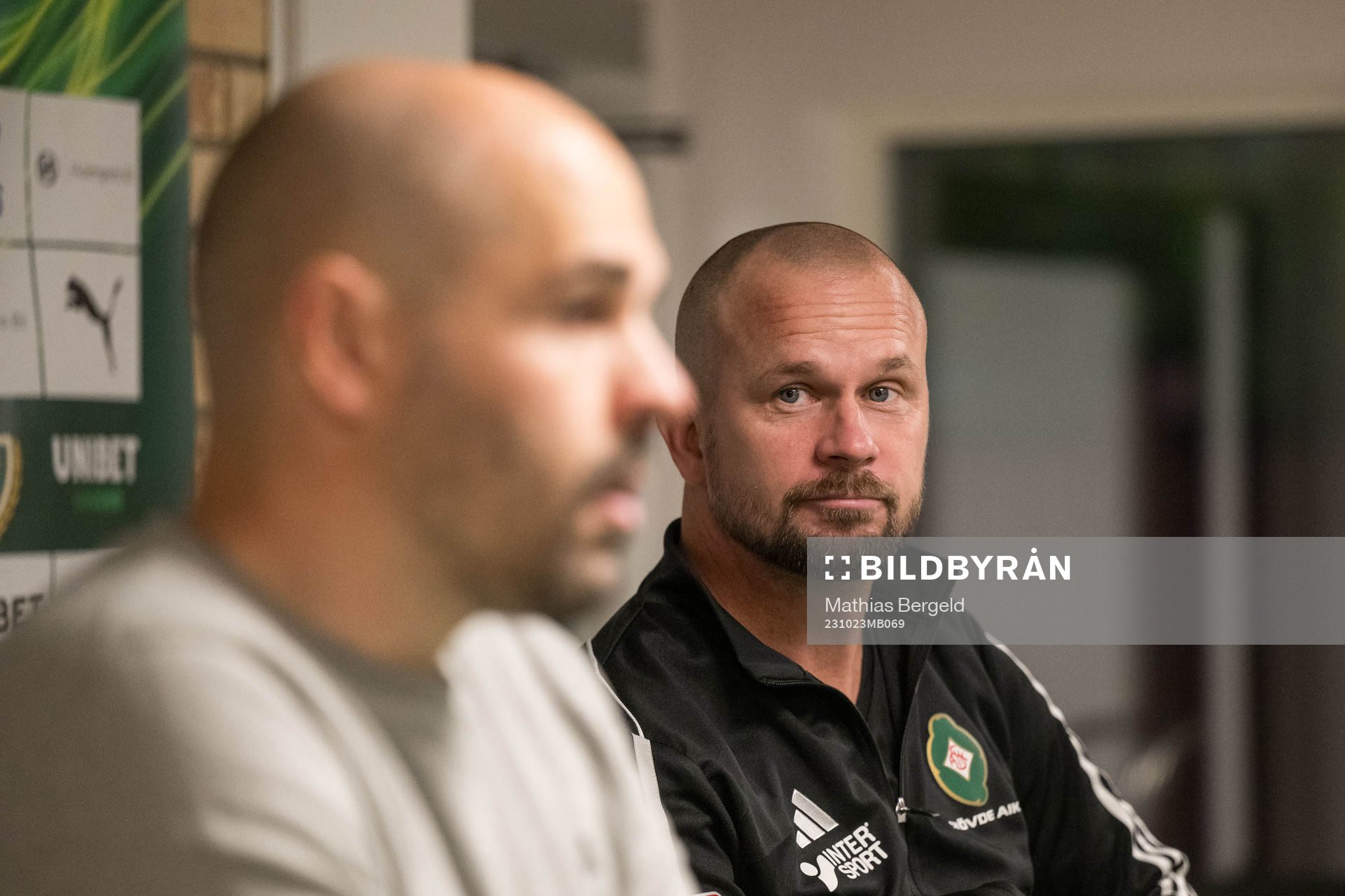 Jönköpings Södras tränare Oscar Garcia och Skövde AIKs