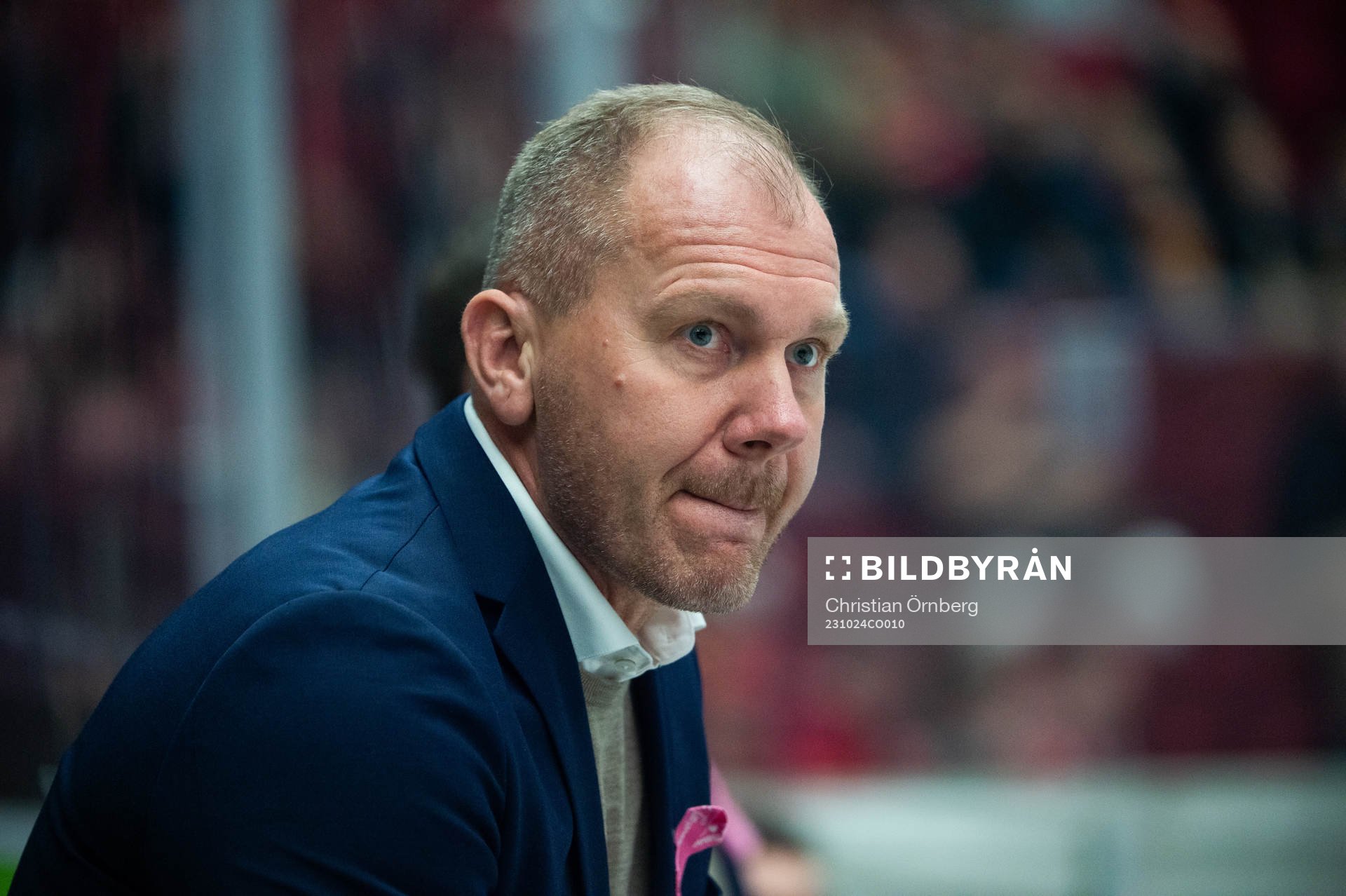 HV71s tränare Johan Lindbom