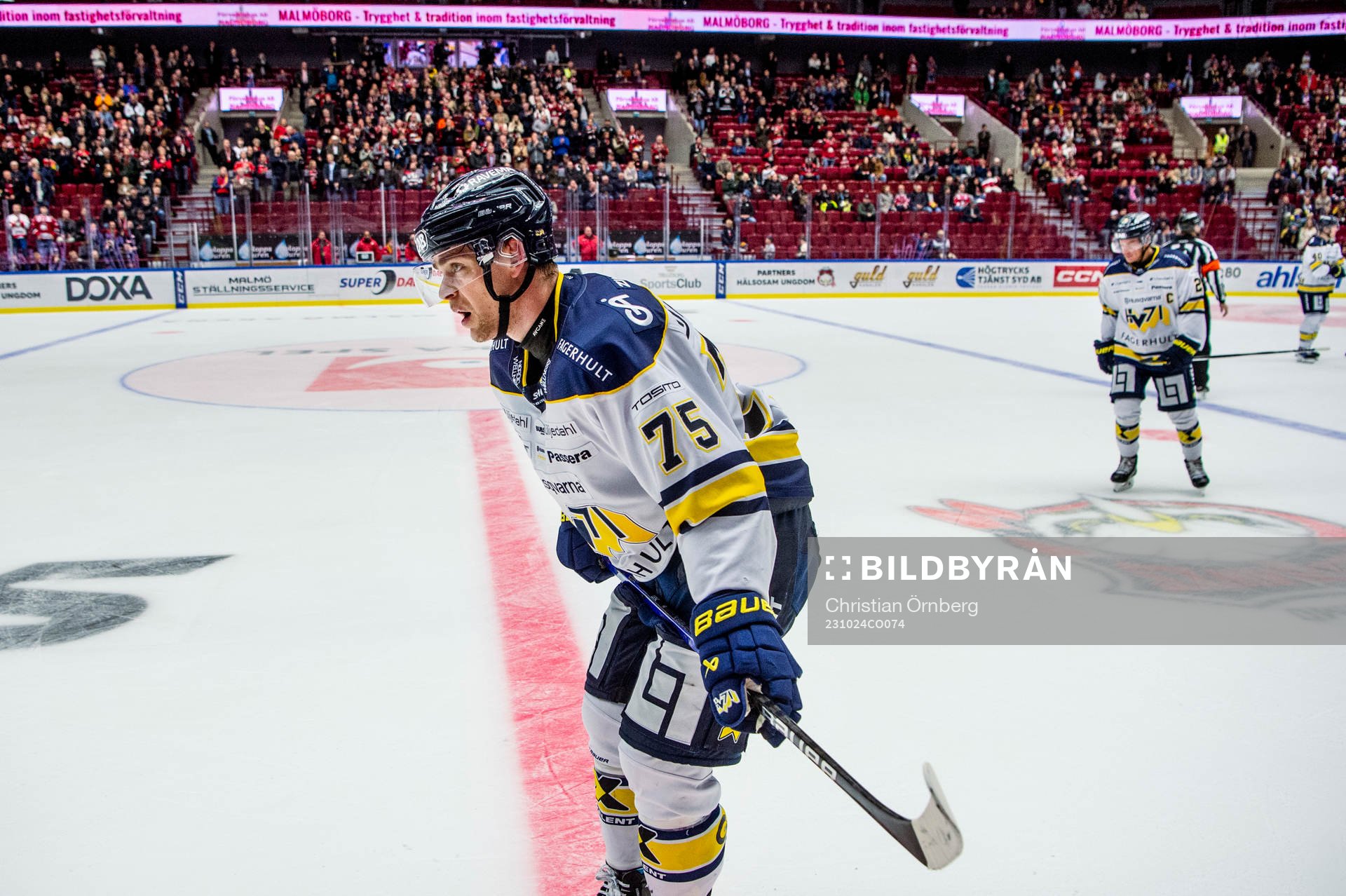 HV71s Radan Lenc deppar