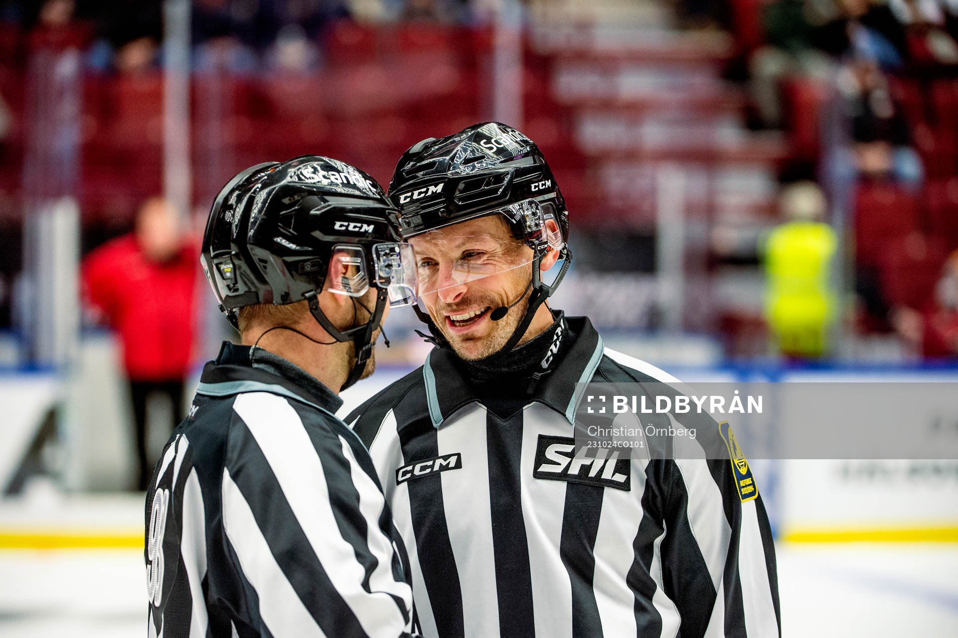 Linjedomare och Mathias Naperotti och Örjan Åhlén