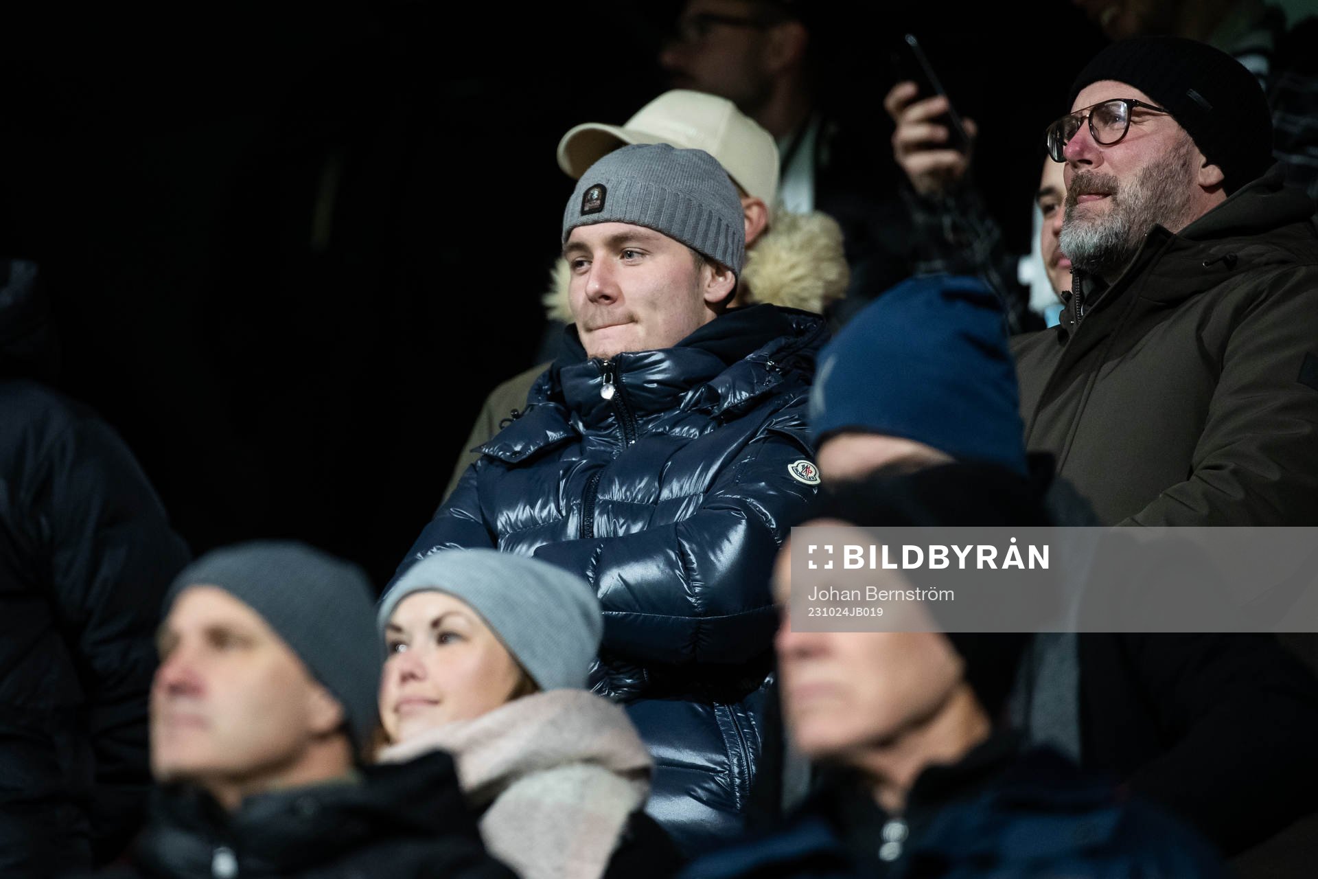 Djurgårdens Noel Milleskog på läktaren