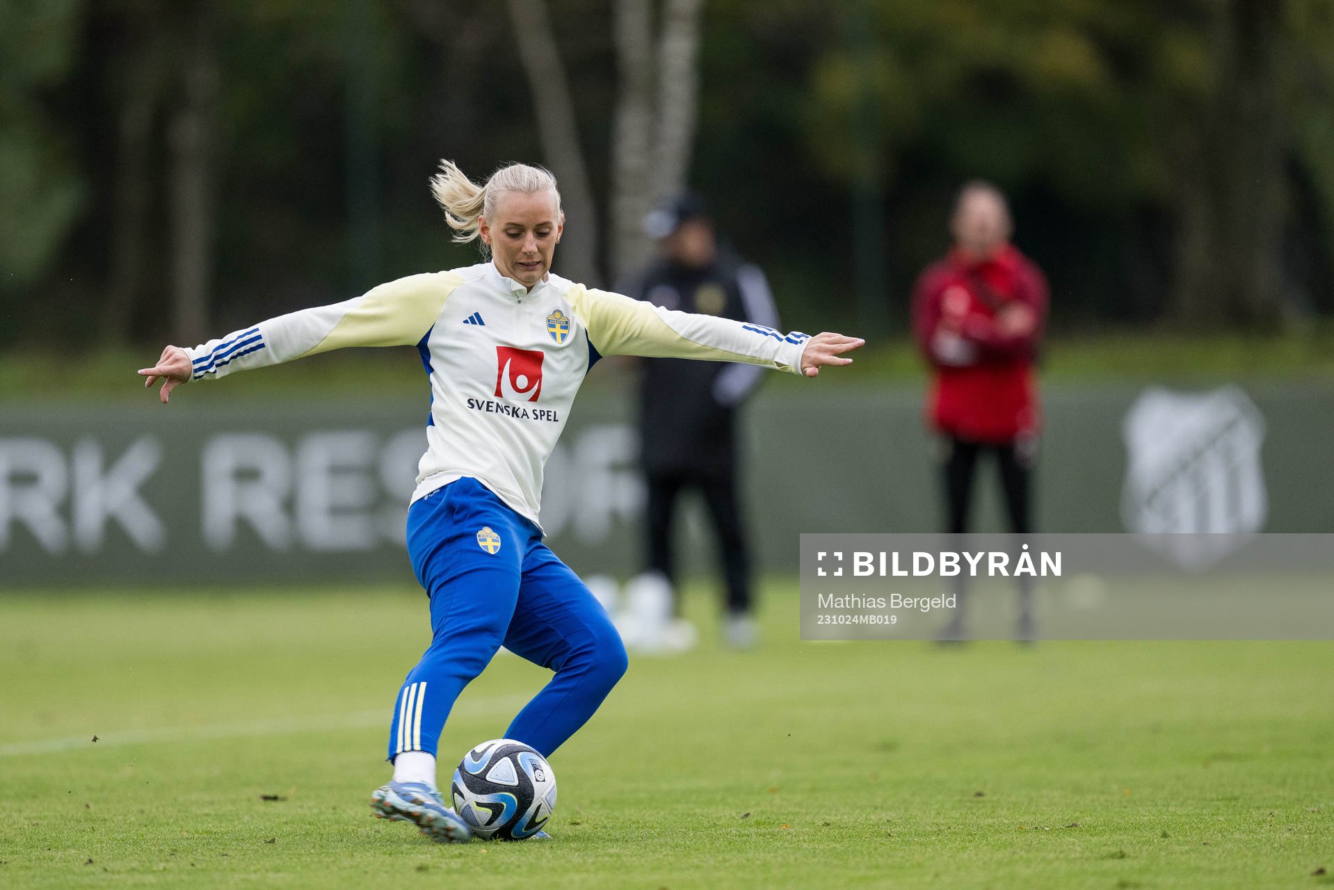 Stina Blackstenius of Sweden