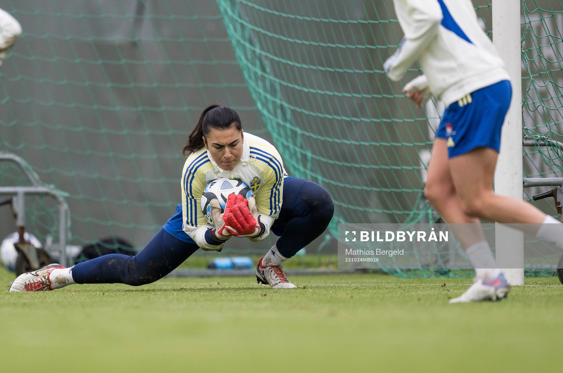 Goalkeeper Zecira Musovic of Sweden