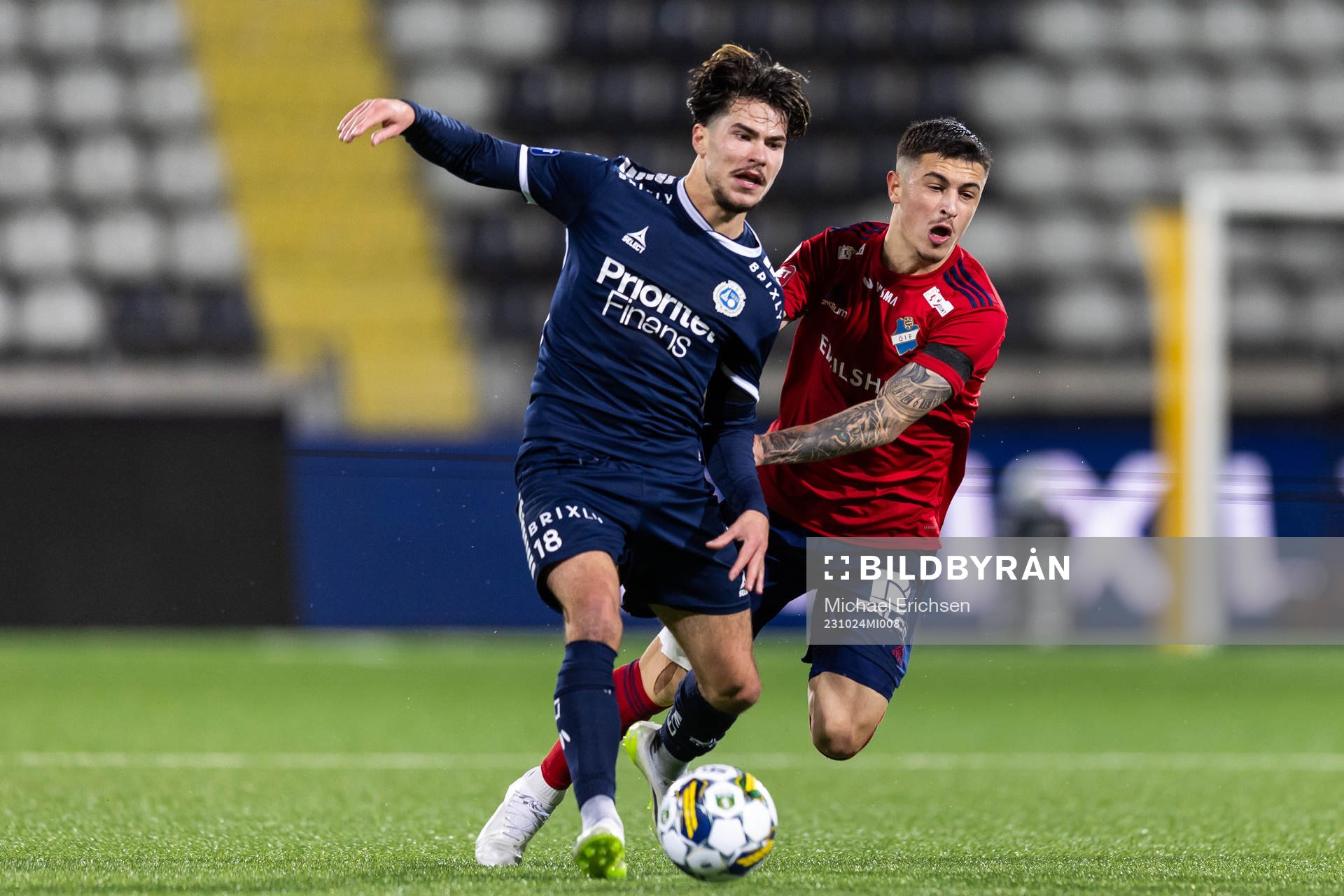 Utsiktens William Milovanovic och Östers Antonio Yakoub