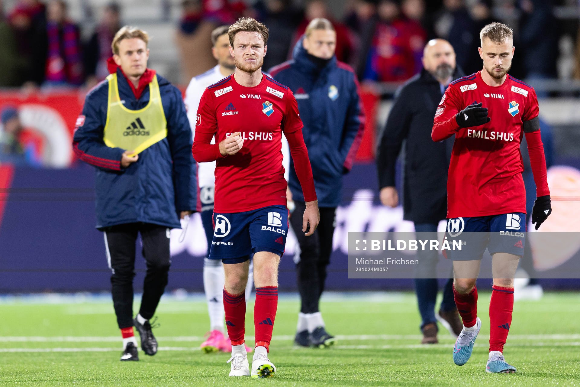 Östers Daniel Ljung och Chriss-Albin Mörfelt deppar