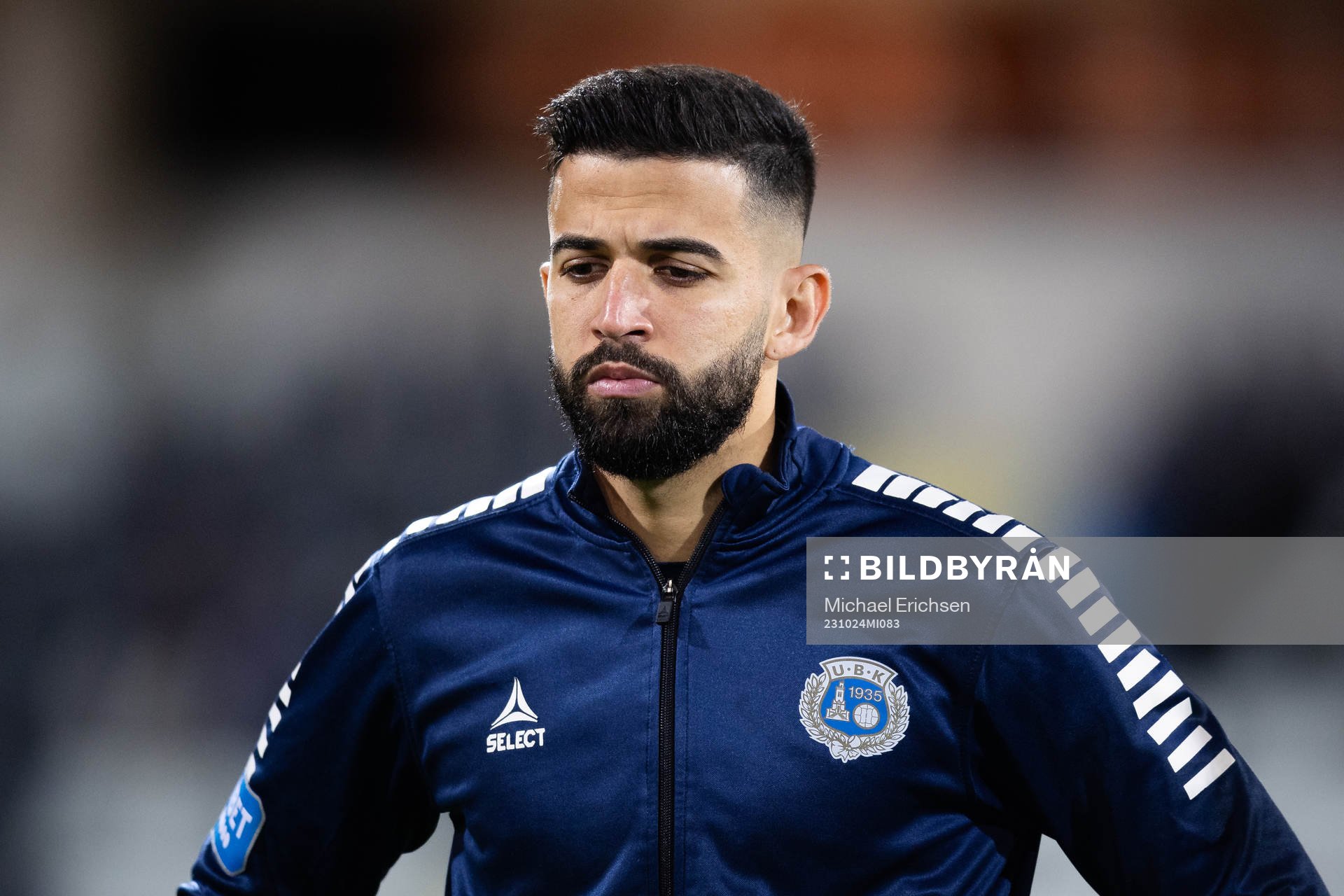 Utsiktens Paulo Marcelo Souza Alves innan fotbollsmatchen i