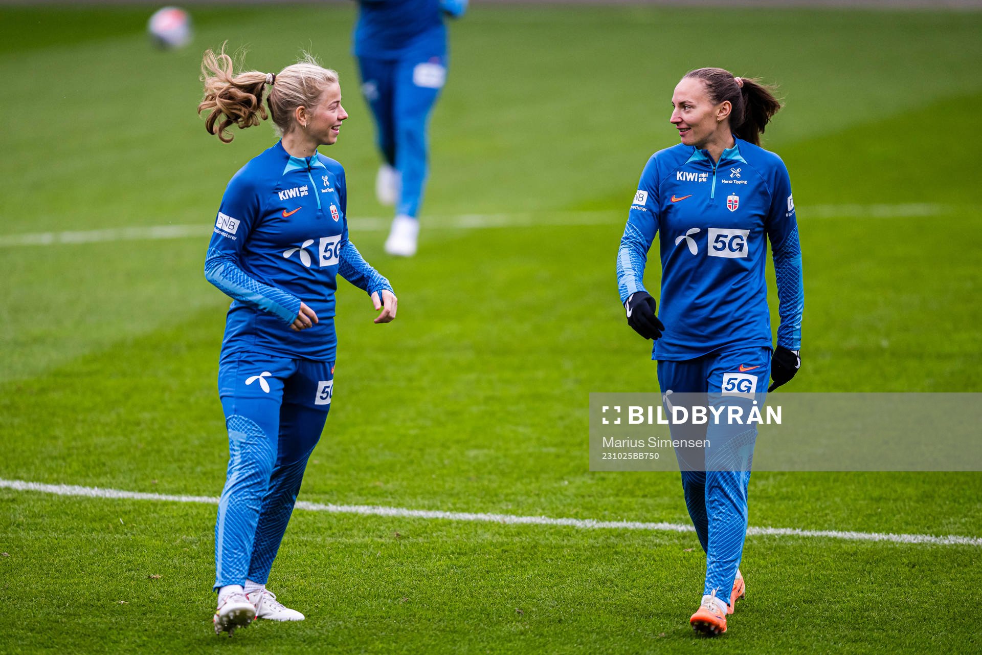 Justine Kvaleng Kielland and Marit Bratberg Lund of the