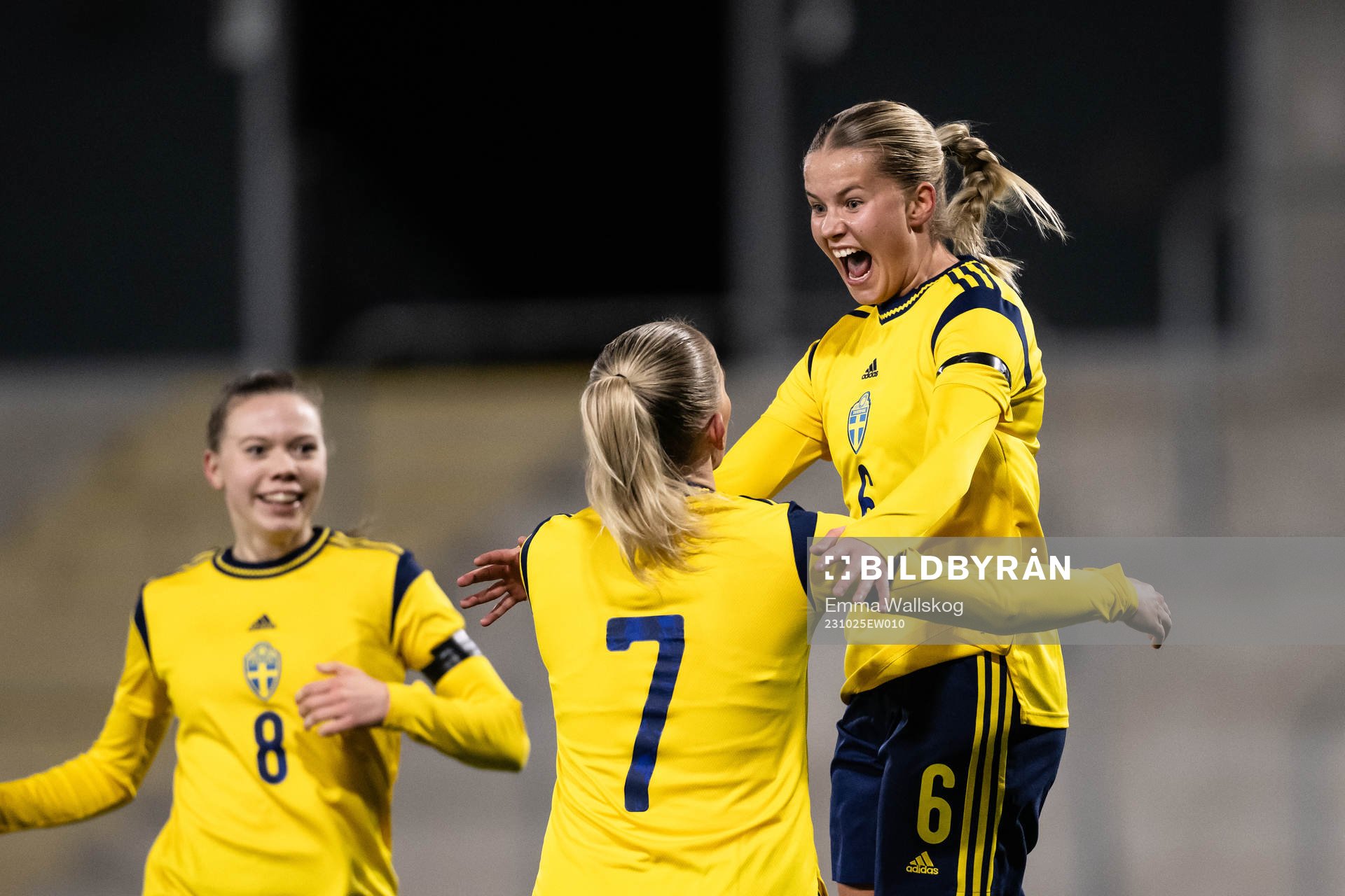 Sara Frigren of Sweden celebrates