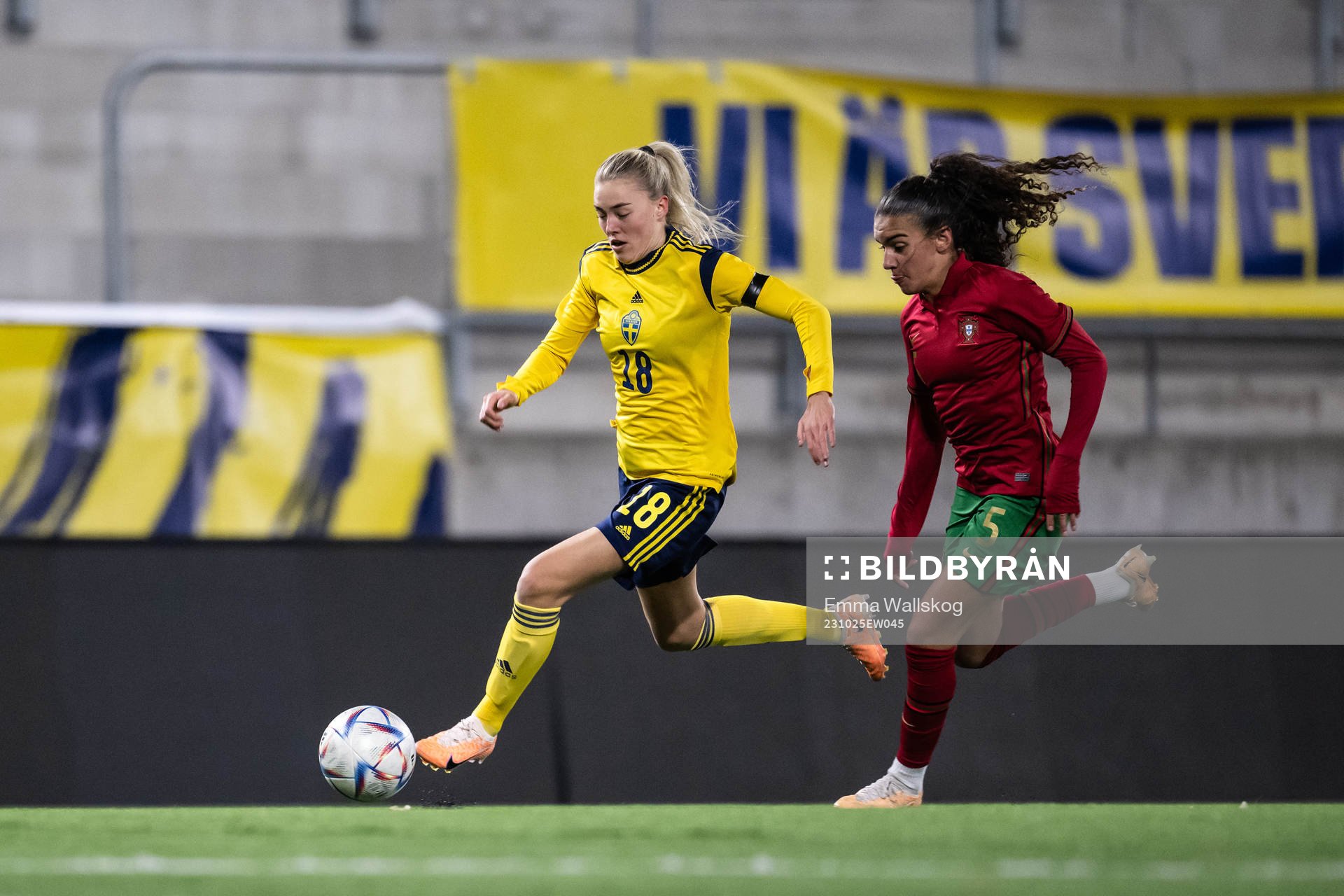 Ida Björnberg of Sweden and Ana Riberio of Portugal