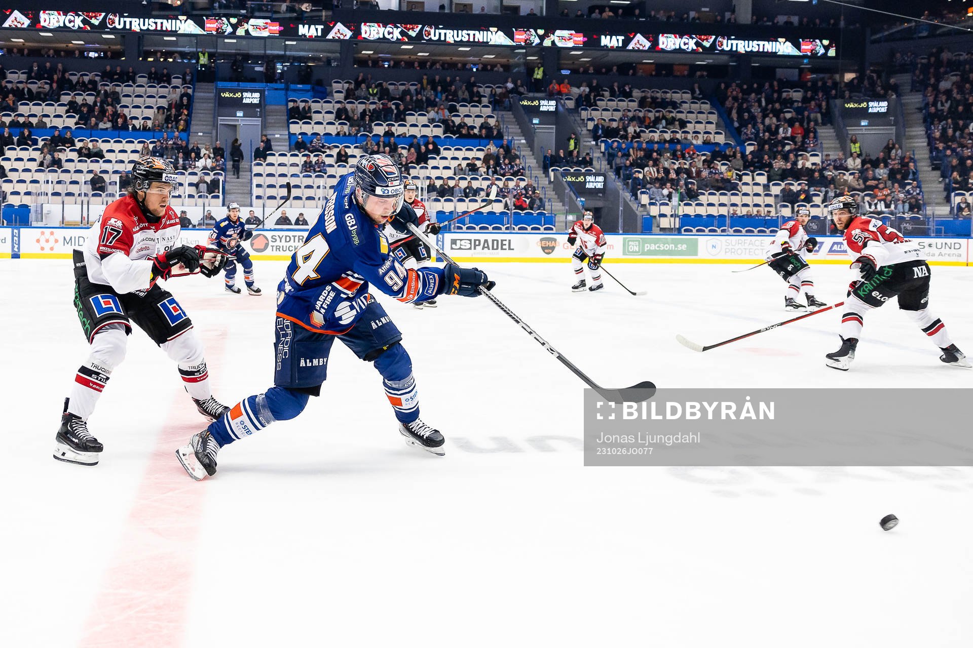 Örebros William Wikman och Växjös Joel Persson