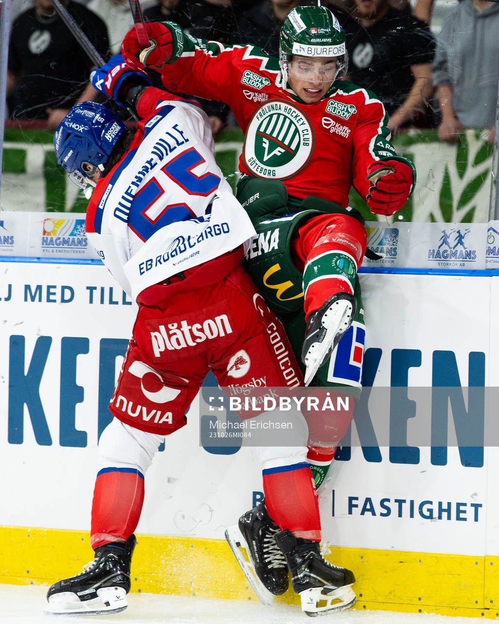 Oskarshamns David Quenneville och Frölundas Isac Born