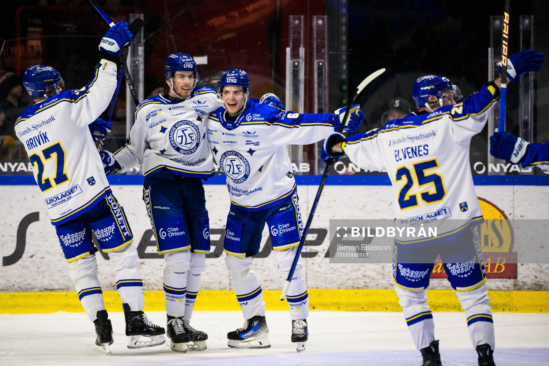 Leksands Peter Cehlarik och Alexander Lundqvist jublar