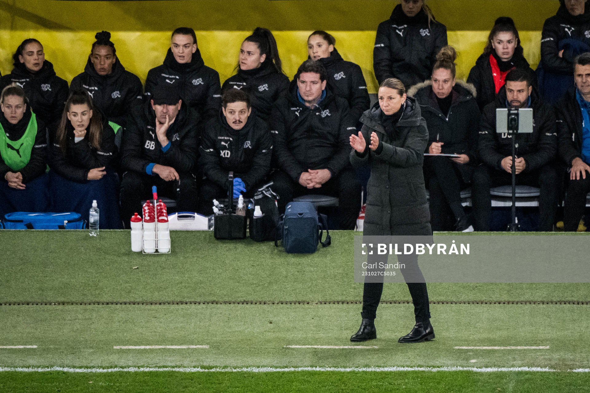 Head coach Inka Grings of Switzerland