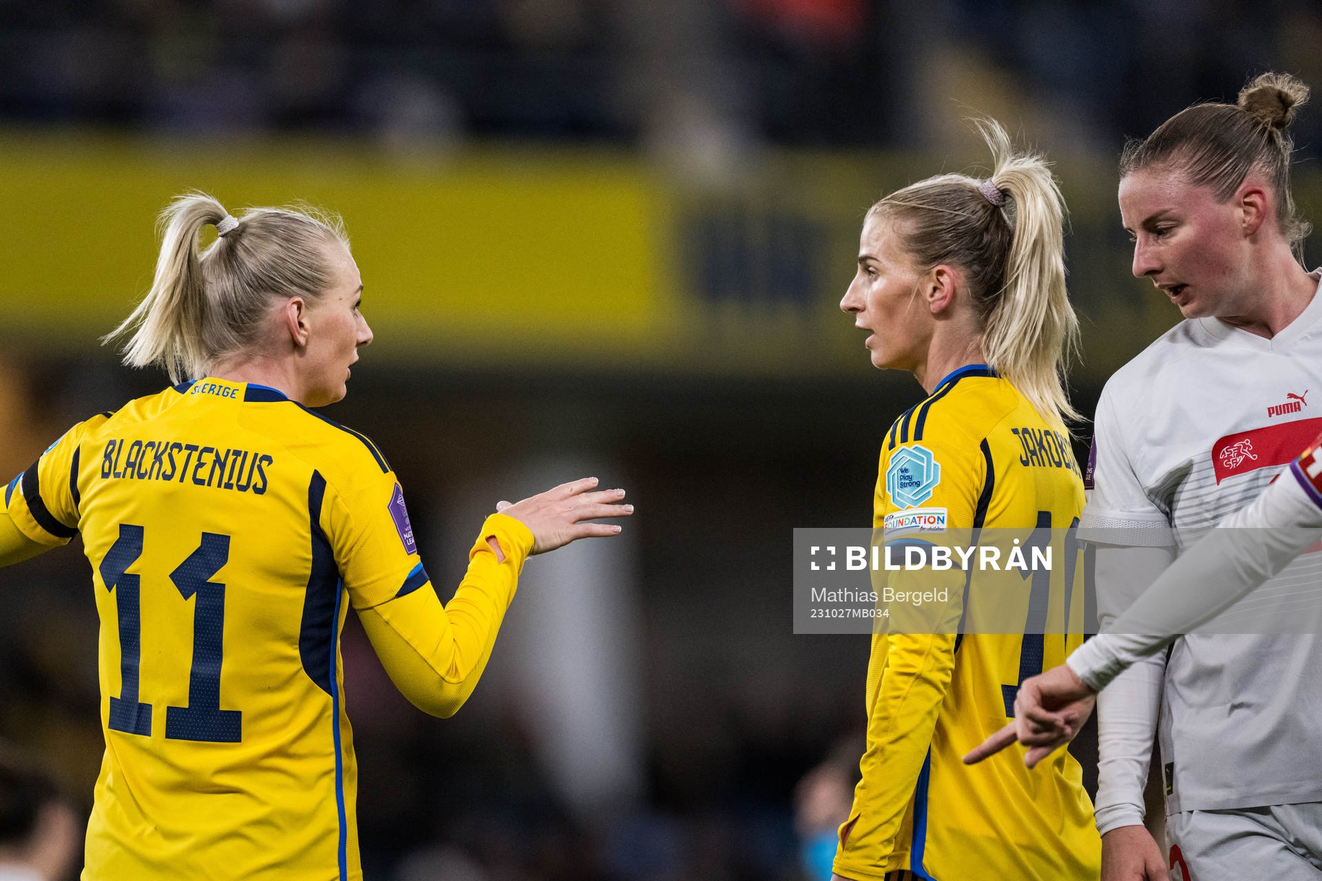 Stina Blackstenius and Sofia Jakobsson of Sweden