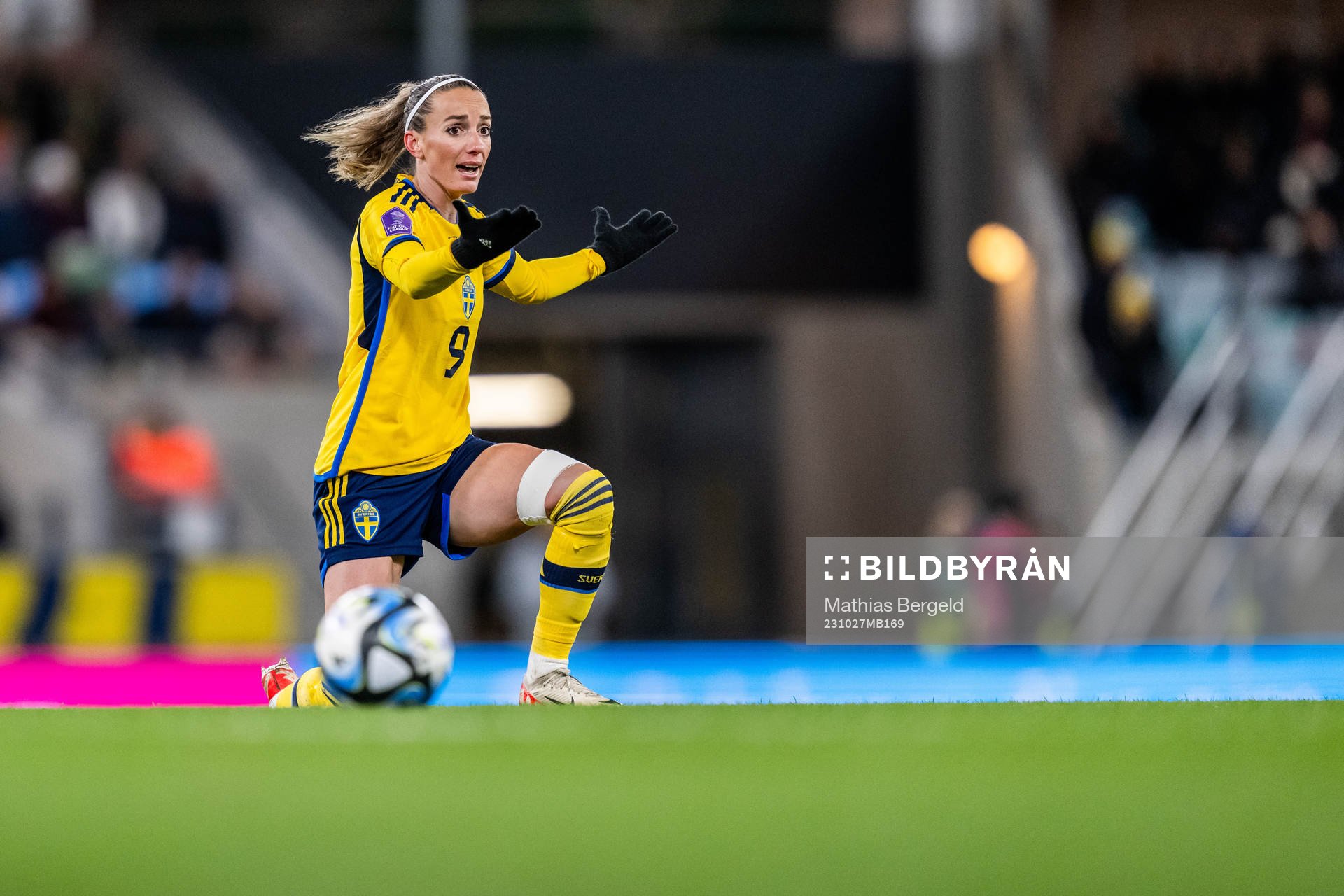 Kosovare Asllani of Sweden reacts