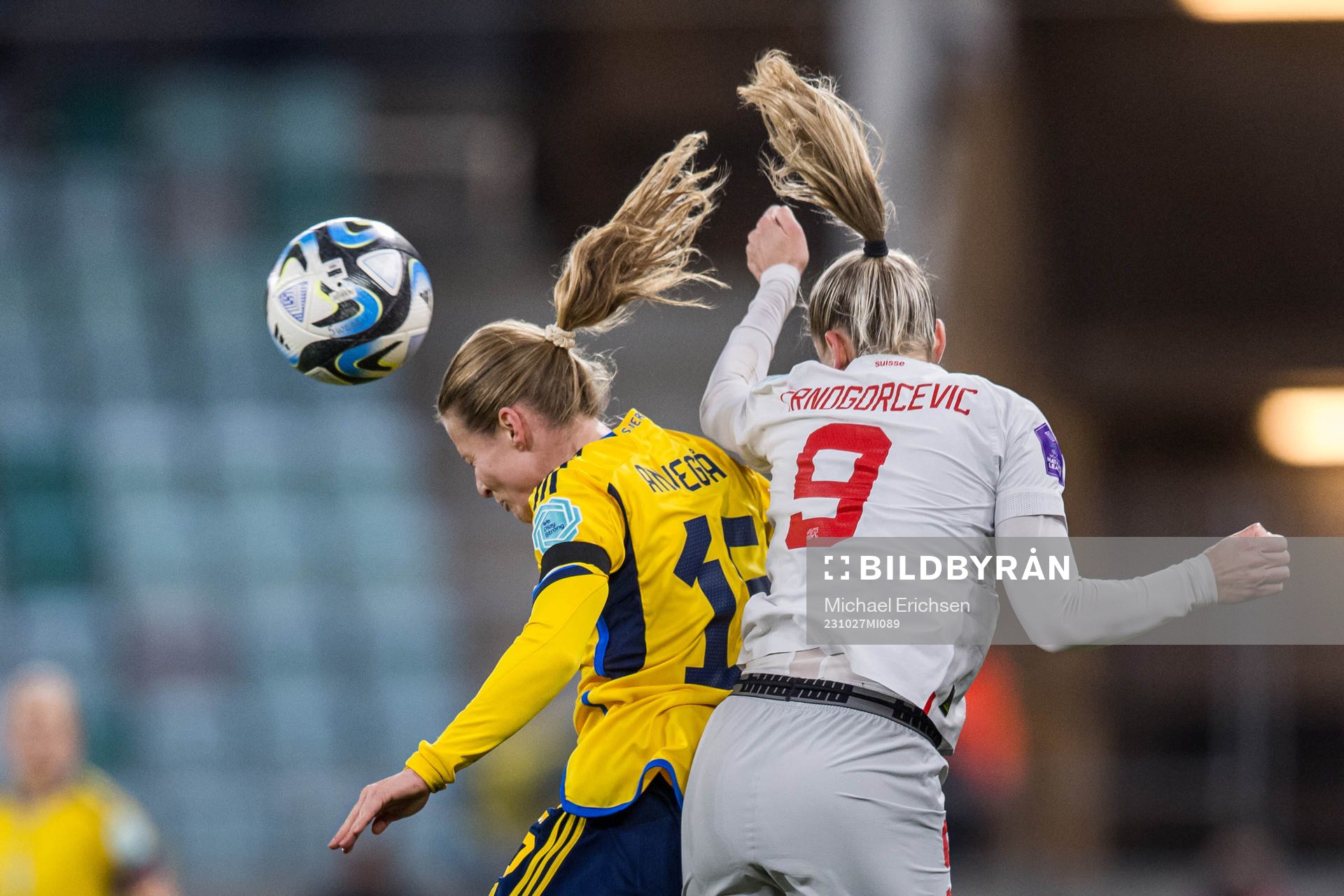 Anna Anvegård of Sweden and Ana-Maria Crnogorcevic of