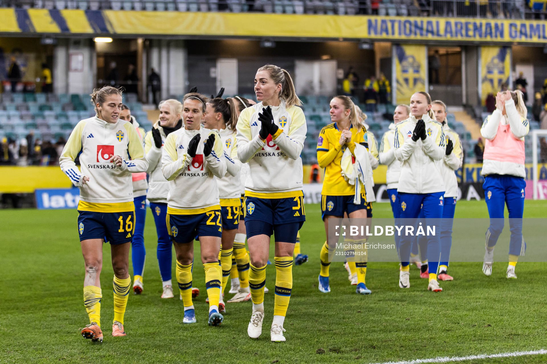 Linda Sembrant of Sweden celebrate