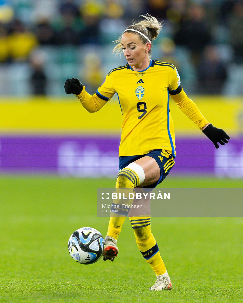 Kosovare Asllani of Sweden
