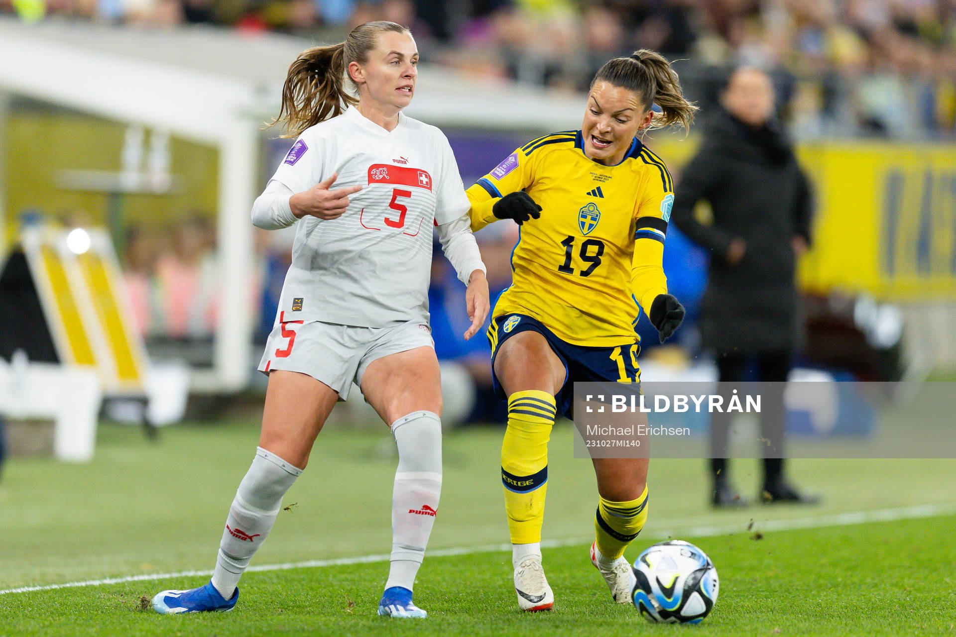 Noelle Maritz of Switzerland and Johanna Rytting Kaneryd of