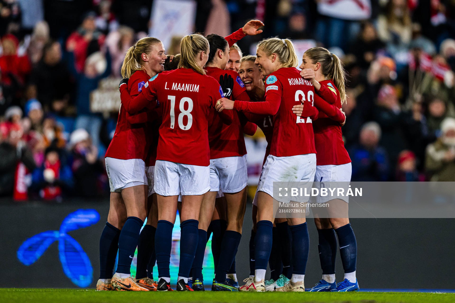 Marit Bratberg Lund of Norway celebrates