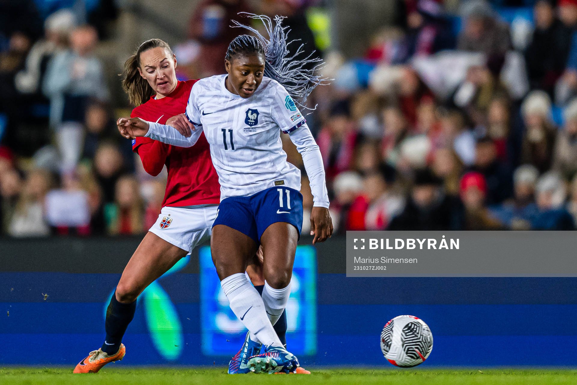 Marit Bratberg Lund of Norway and Kadidiatou Diani of France