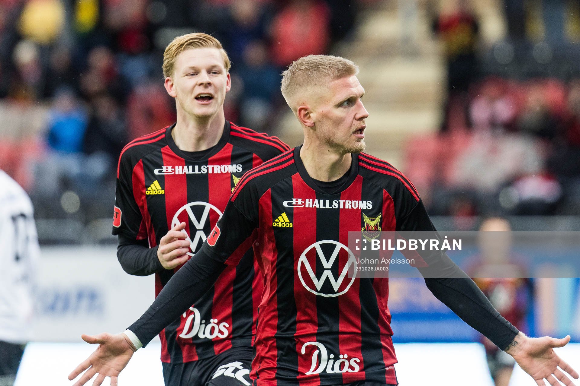 Östersunds Malcolm Stolt och Andre Österholm  jublar
