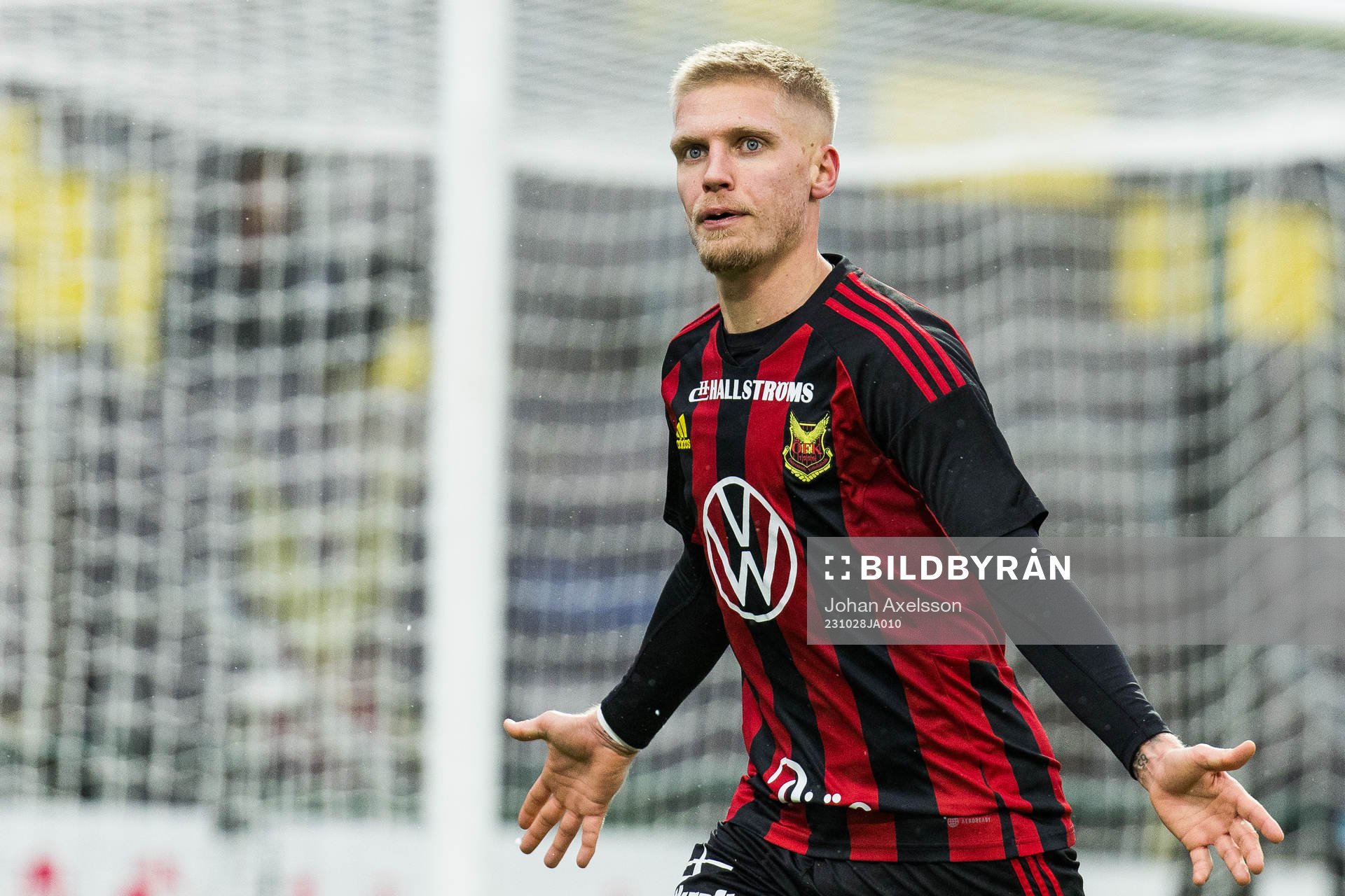 Östersunds Andre Österholm jublar