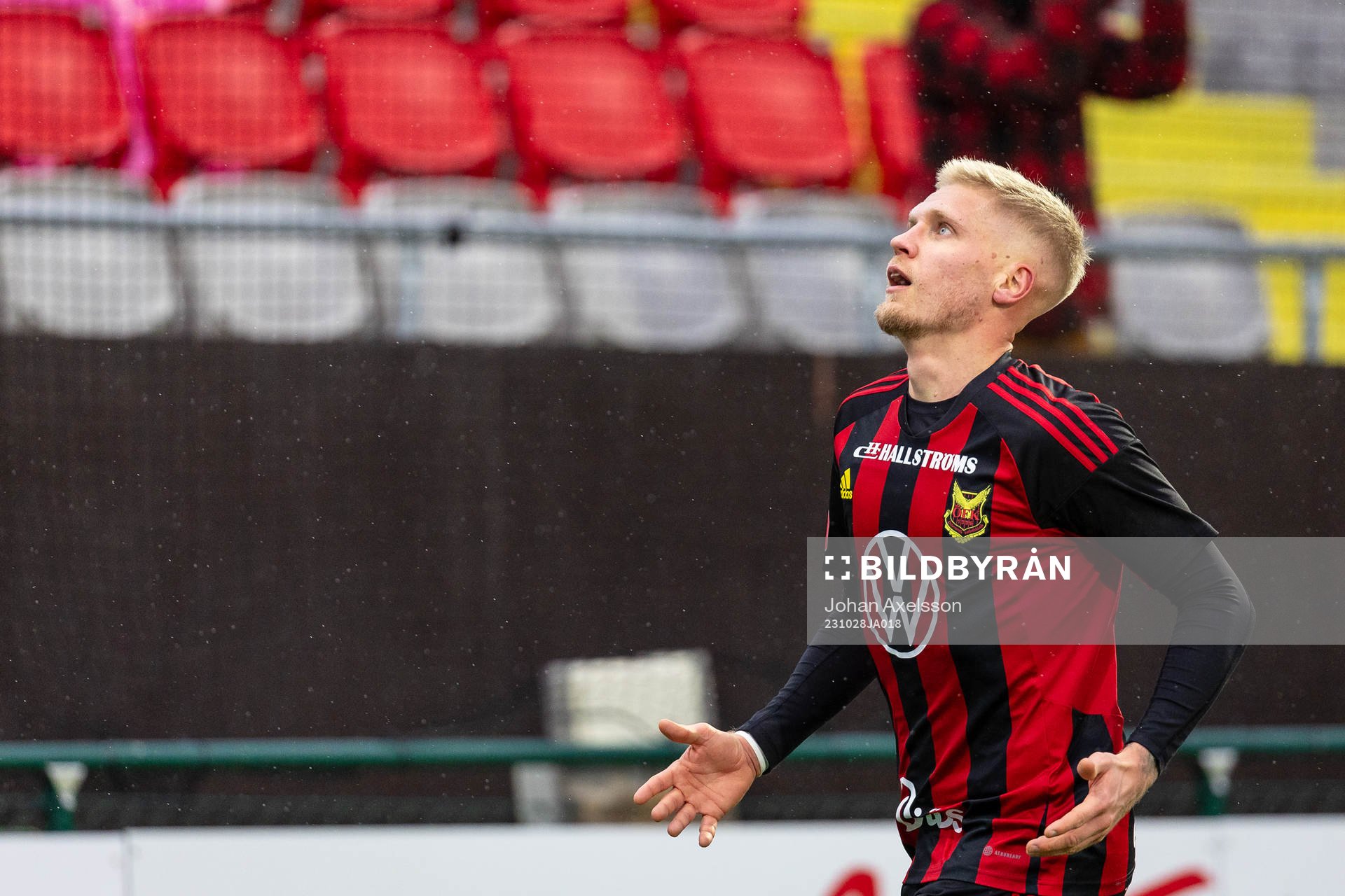 Östersunds Andre Österholm jublar
