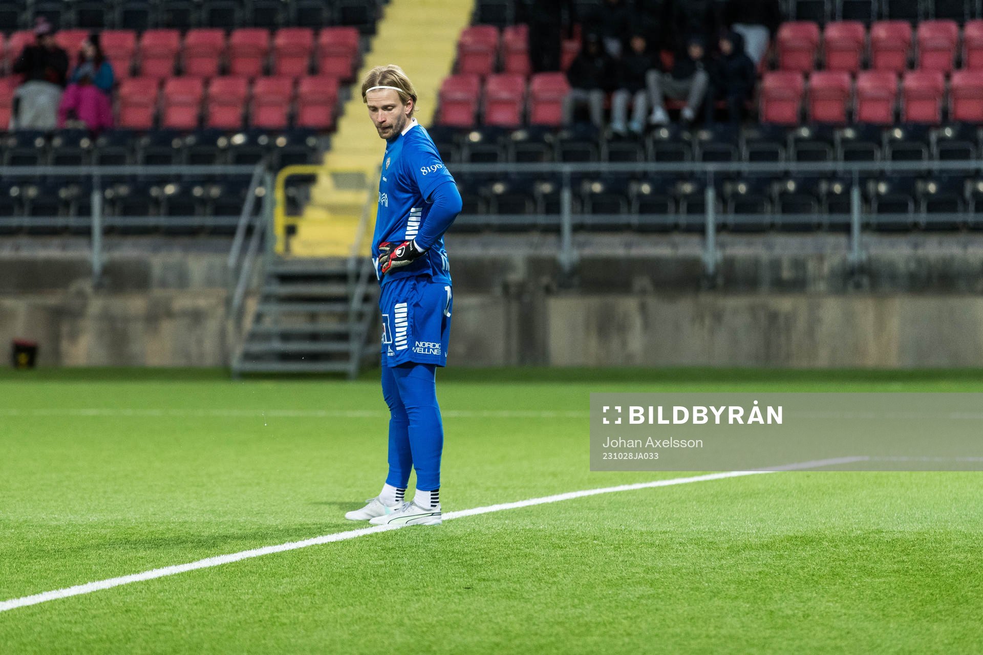 Örebros William Eskelinen deppar
