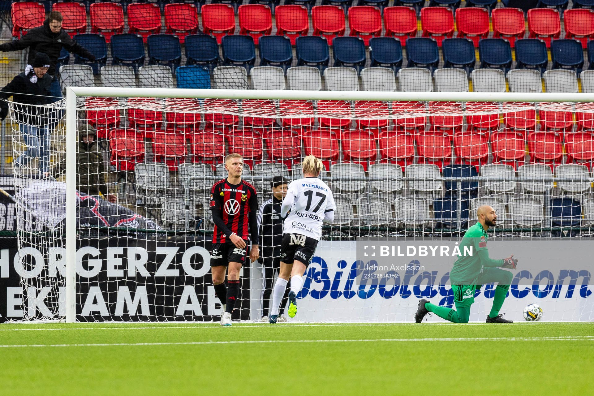 Östersunds Andre Österholm  deppar