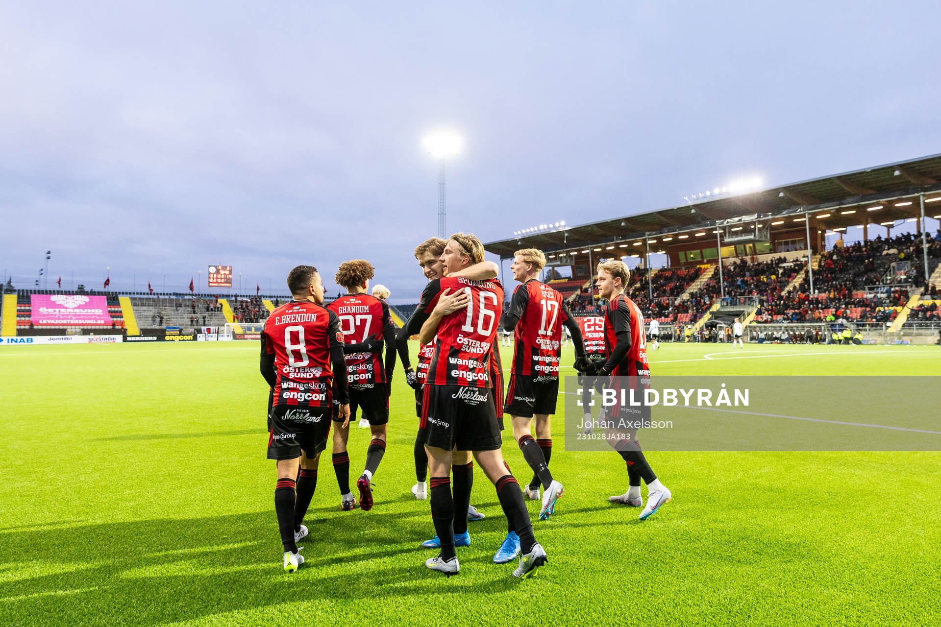 Östersunds Albin Sporrong jublar eftter 4-2