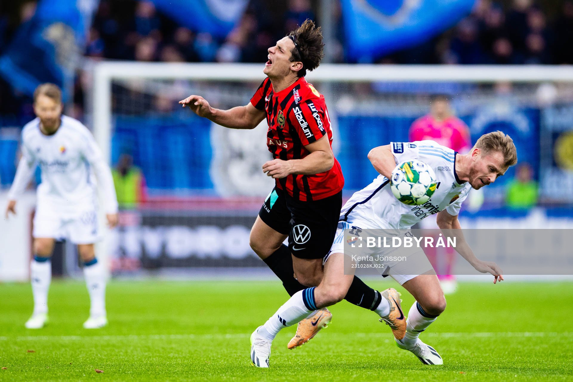 Brommapojkarnas Kevin Ackermann och Djurgårdens Rasmus