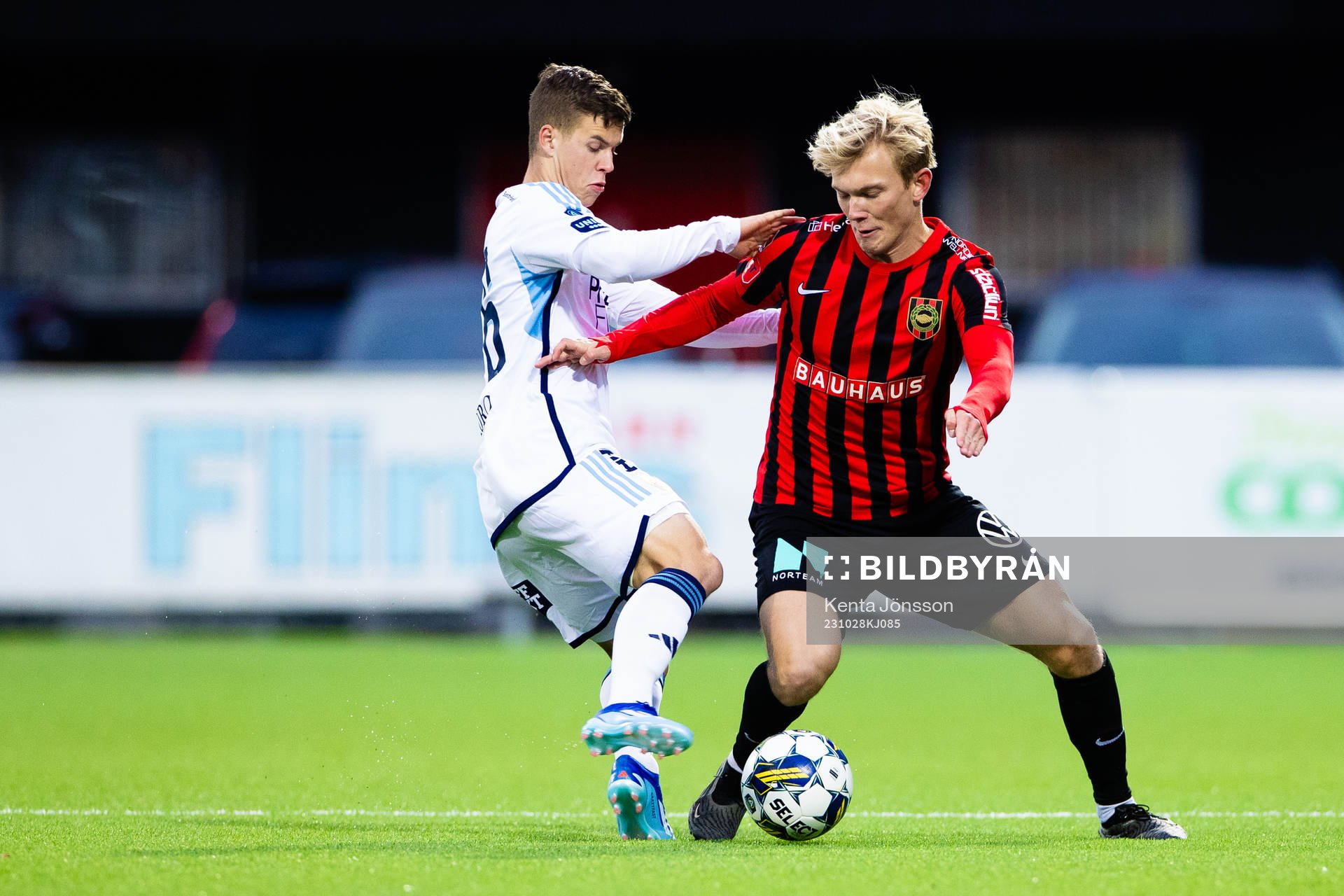 Djurgårdens Samuel Dahl och Brommapojkarnas Alexander