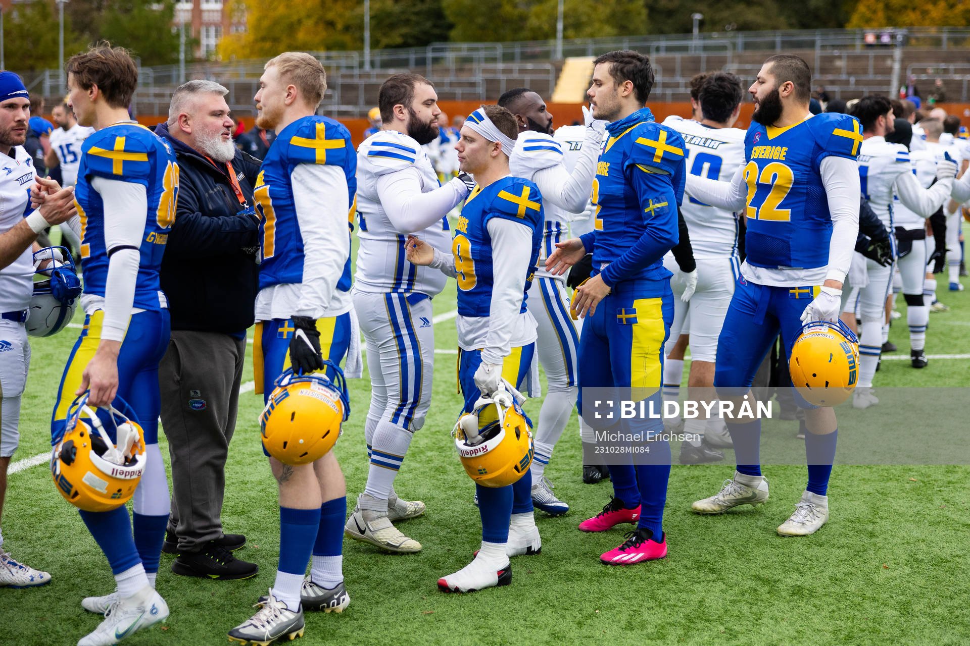 Players of Italy and of players Sweden