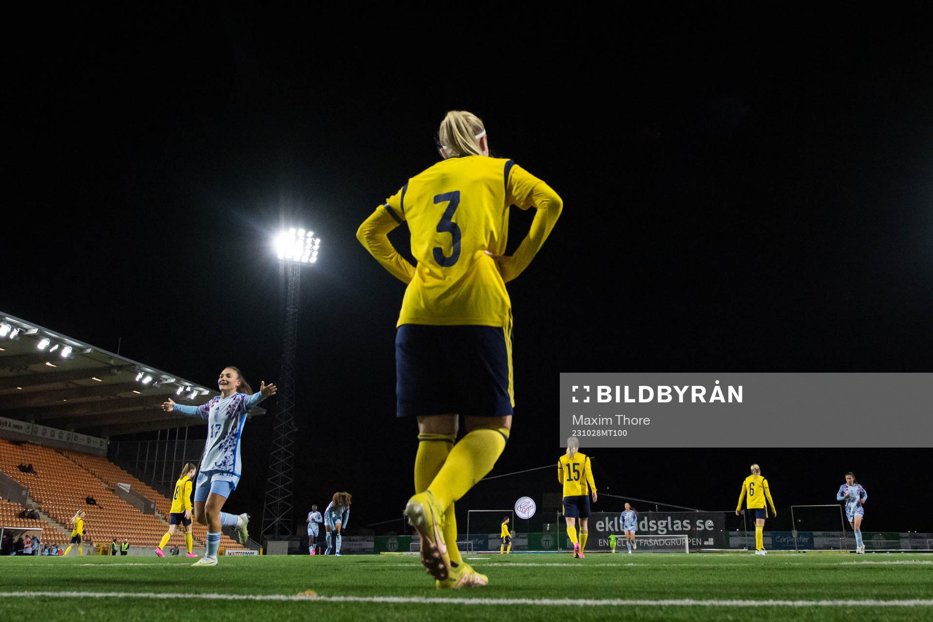 Marina of Spain celebrate the 2-0 goal while Ida Garmfors